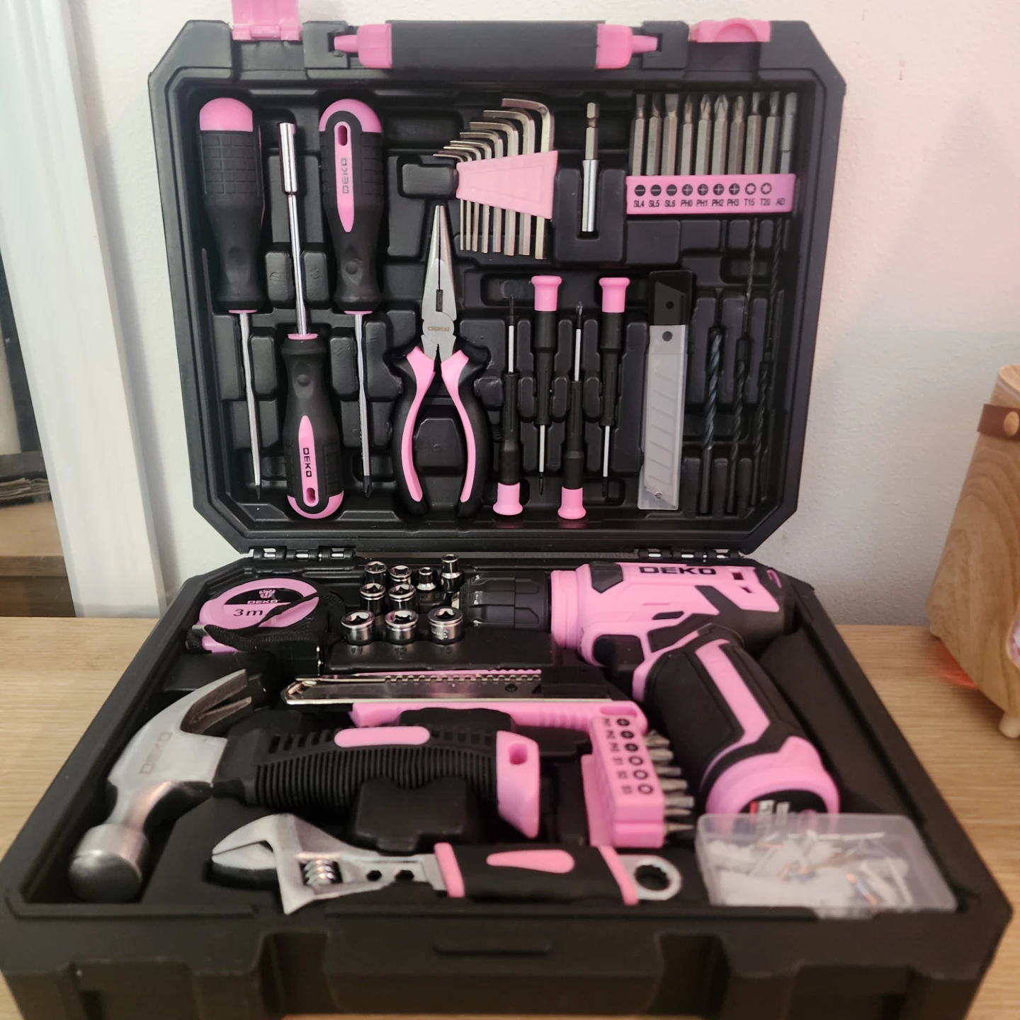 DEKO Pink 46-Piece Home Tool Kit with Power Drill - photo 4