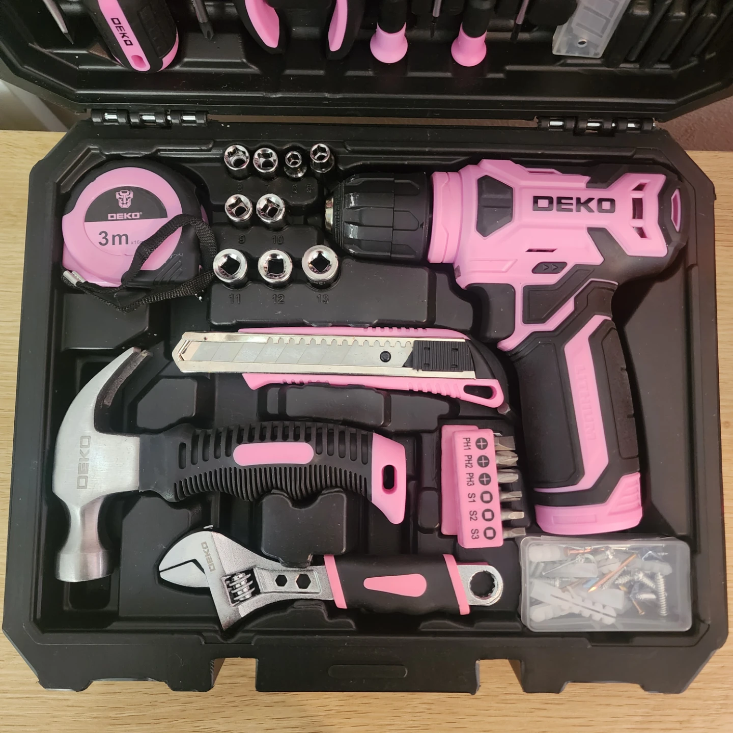 DEKO Pink 46-Piece Home Tool Kit with Power Drill - photo 5
