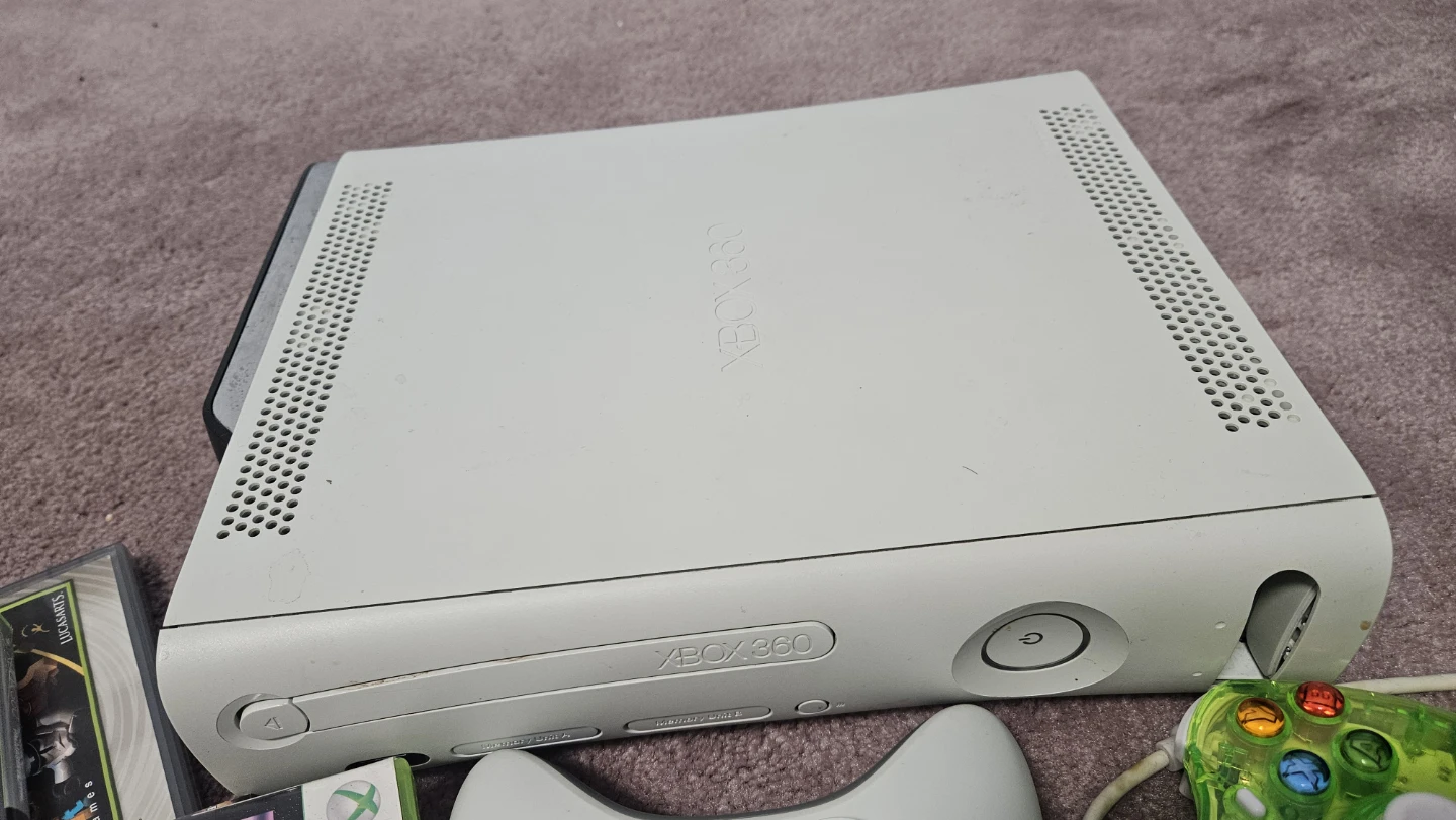Xbox 360 Console with Games and Accessories - photo 3