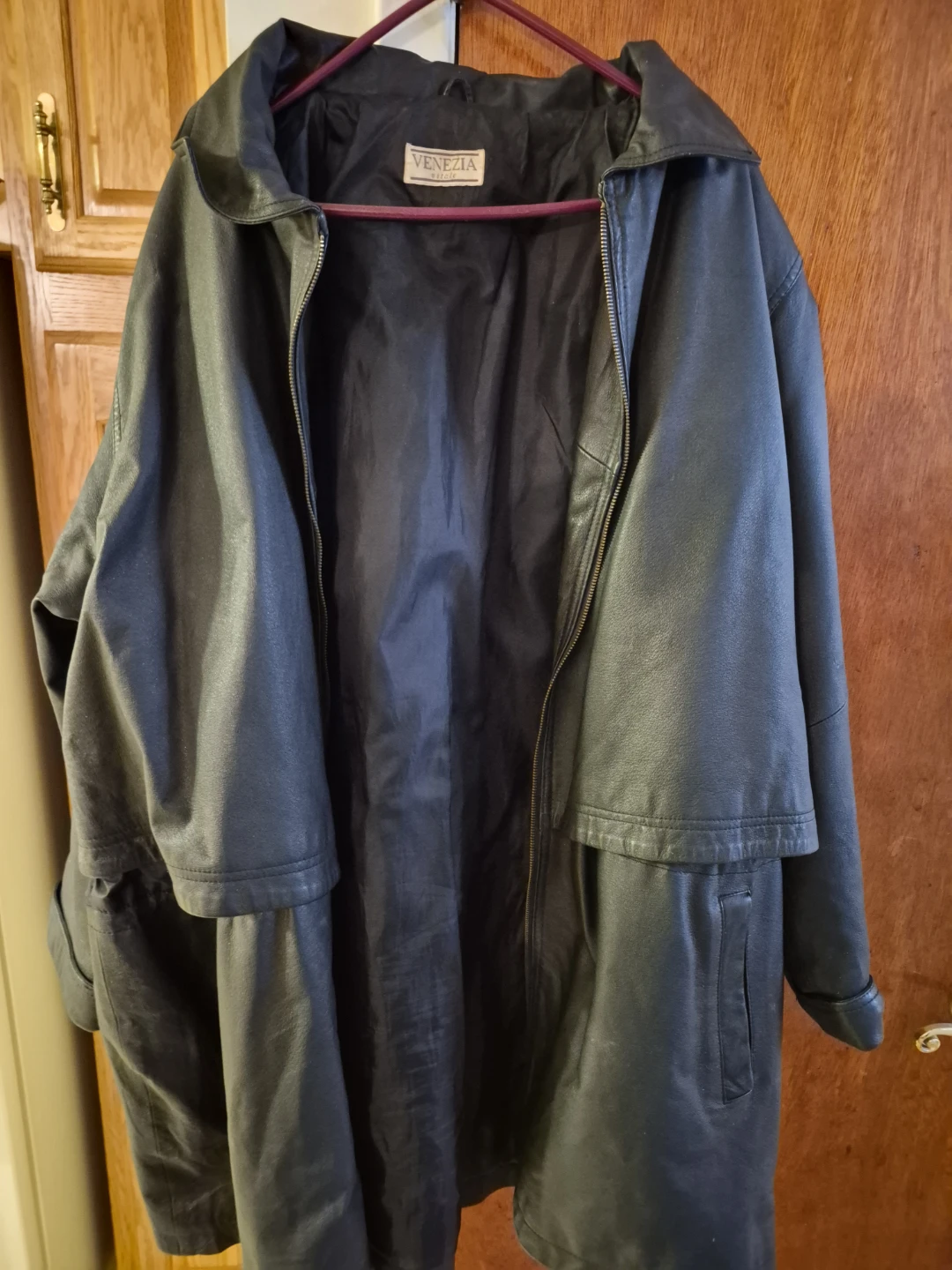 Venezia Vitale Black Leather Jacket - photo 2
