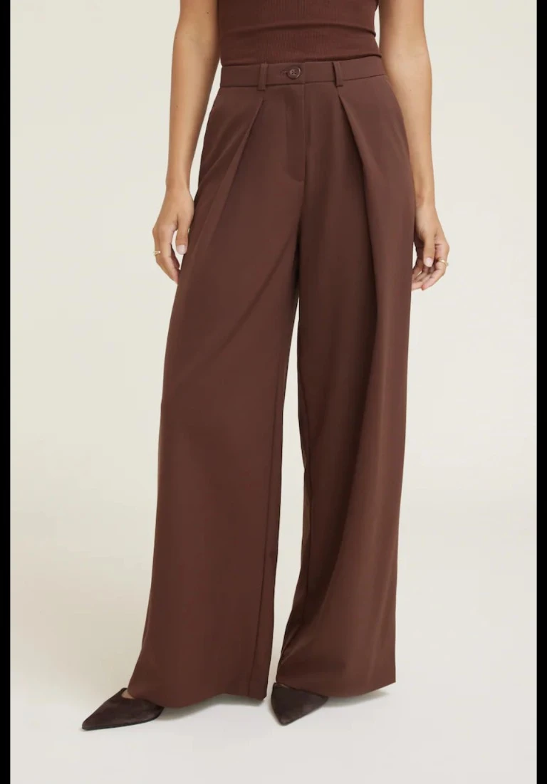 DYNAMITE Wide Leg Pleated Pants Size 12 - photo 3