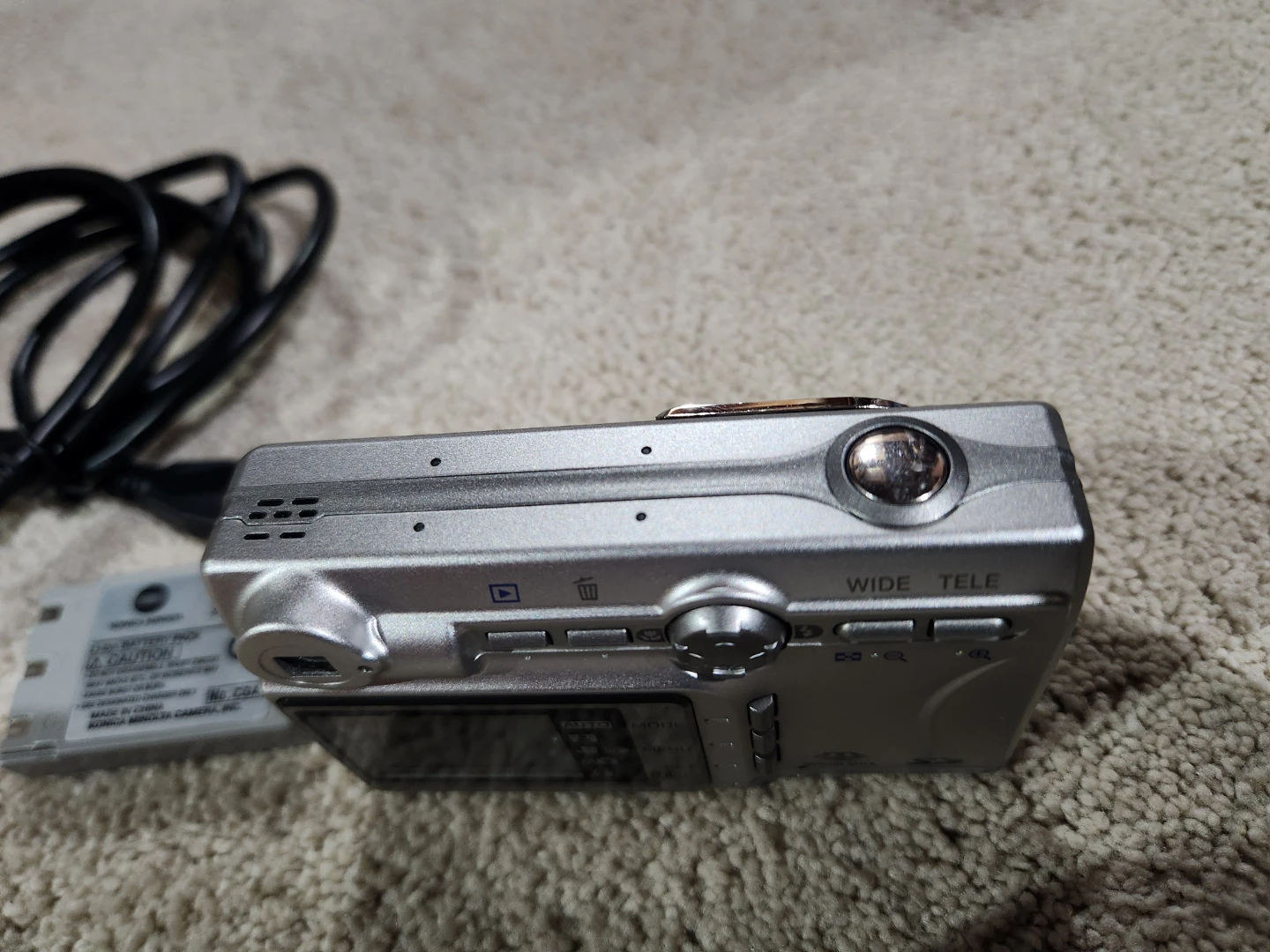 Konica Minolta Digital Camera - photo 4