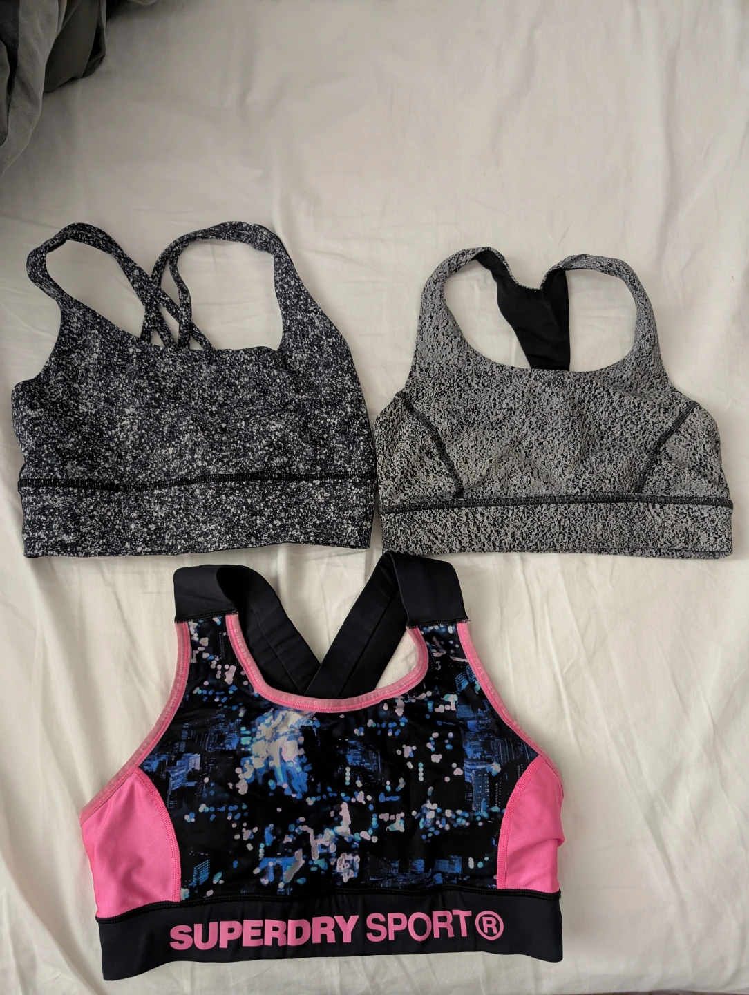 Superdry Sport & Lululemon Sports Bras Crop Top Yoga Wear