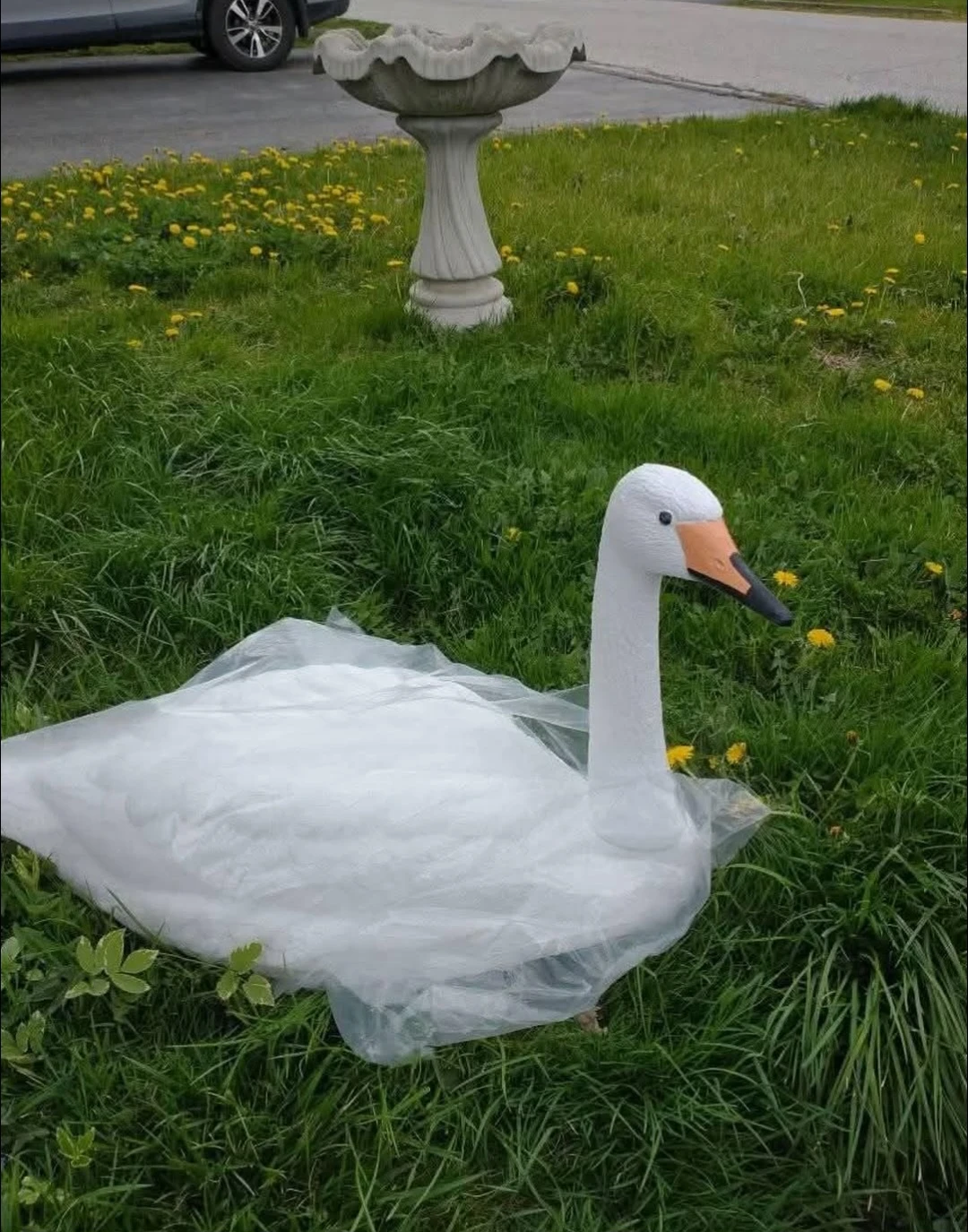 Yard Decor Swan