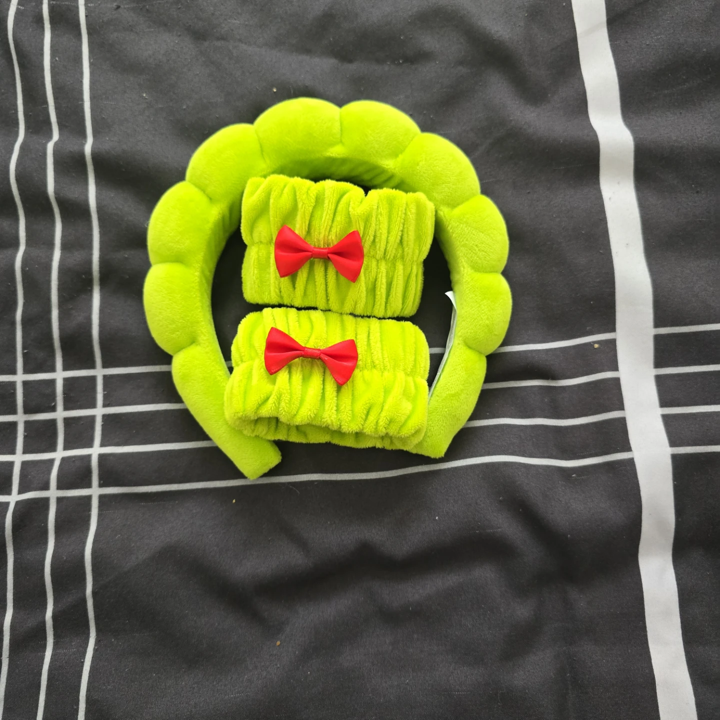 Grinch Style Headband & Wristbands Set