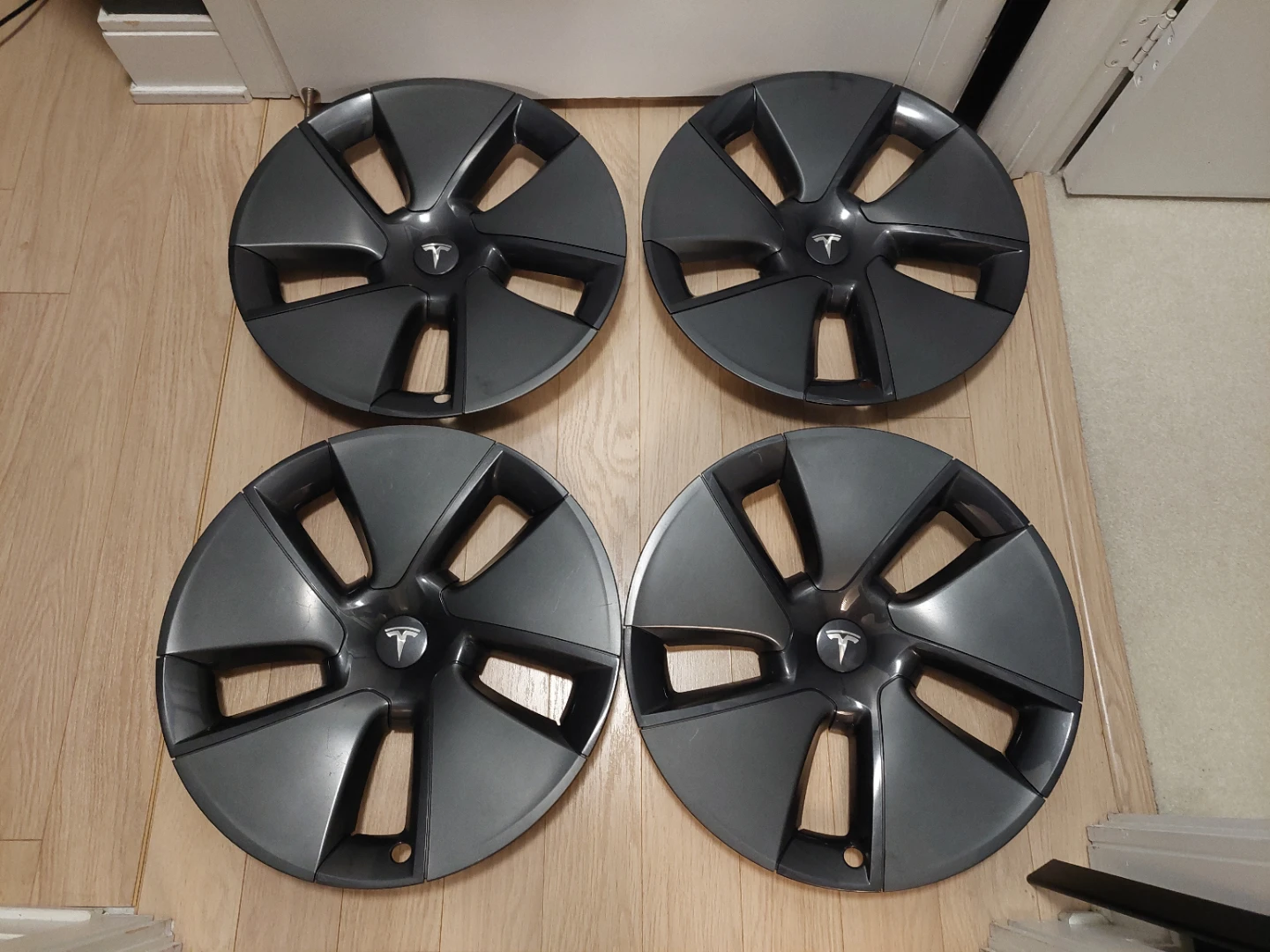 Tesla Hubcaps (Read Description)