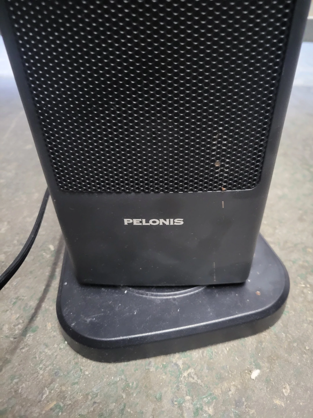Pelonis PTC Fan Heater - Model PHT30D7BBB - photo 3