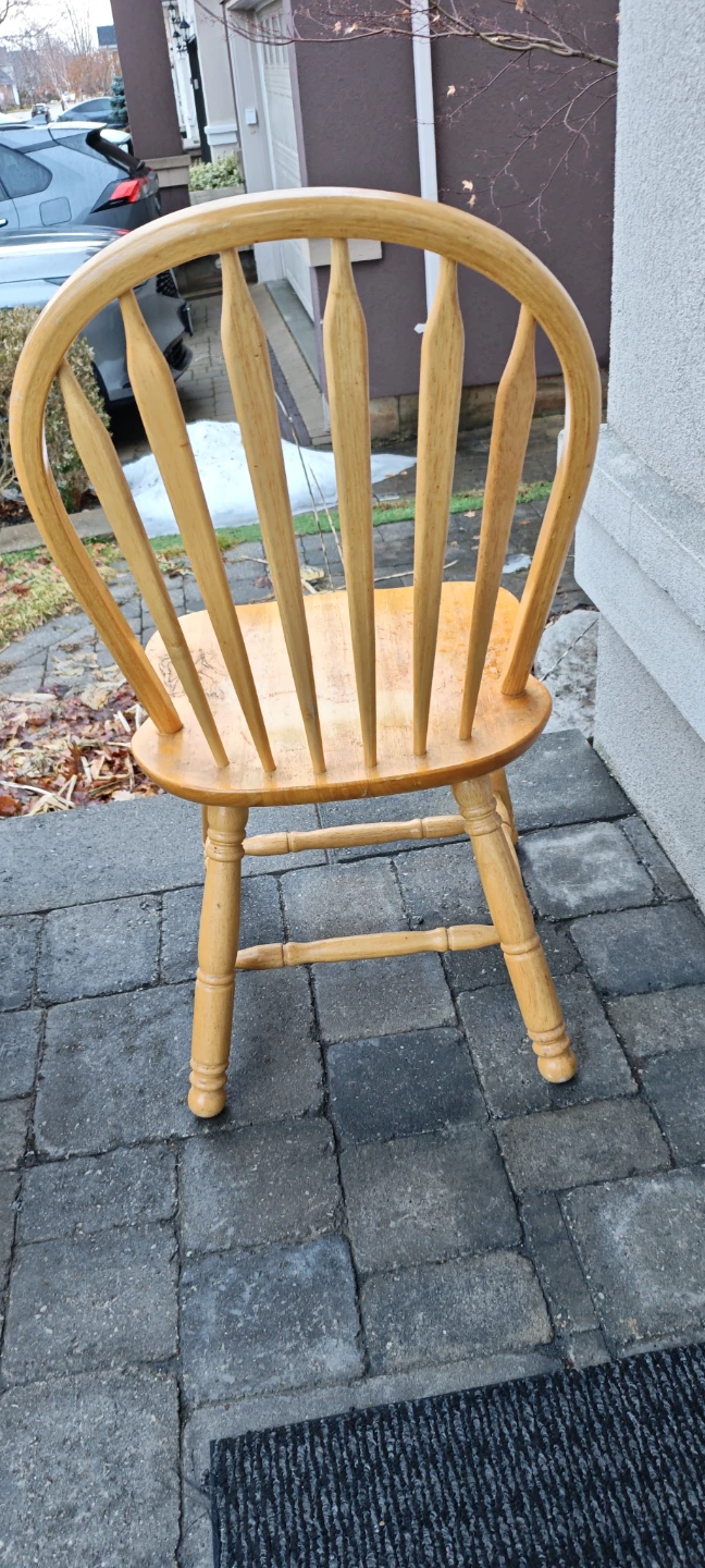 Wooden Spindle Back Chair - photo 3