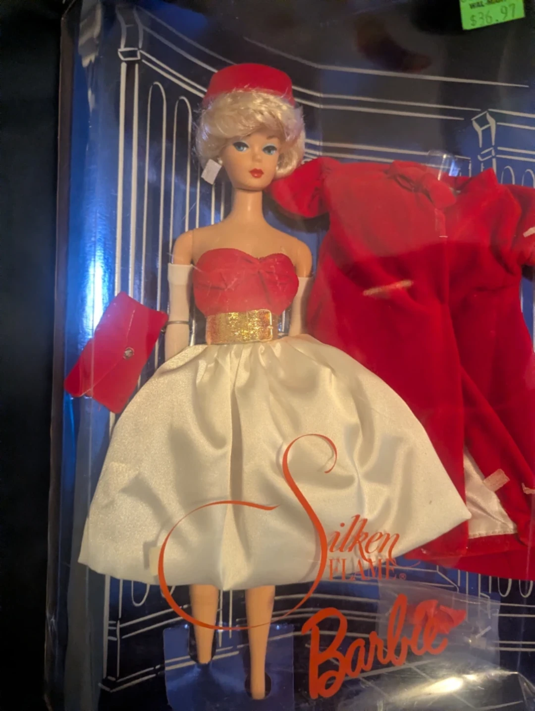 1998 Collector Edition Barbie Silken Flame Doll - photo 2
