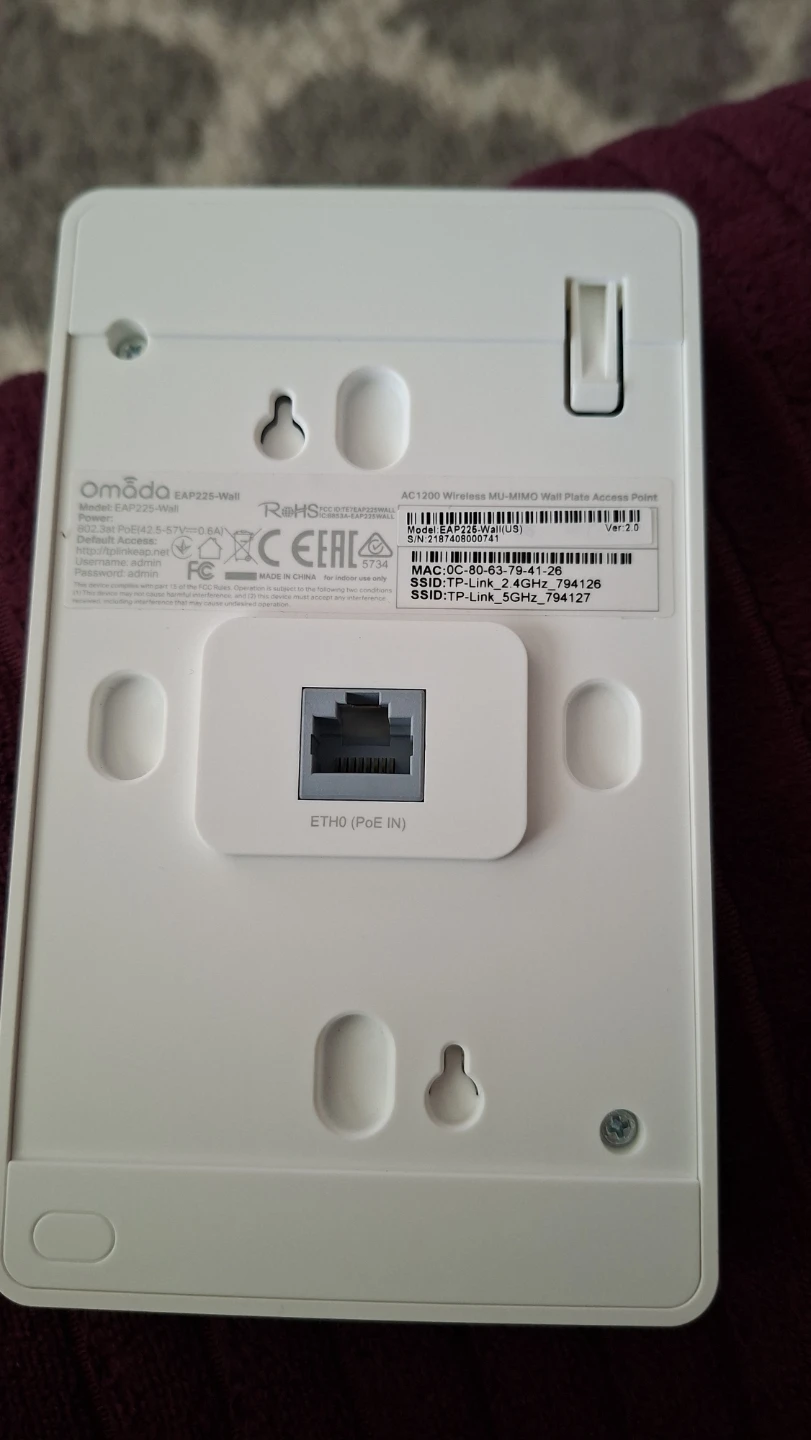 TP-Link Omada AC1200 Wireless MU-MIMO Wall-Plate Access Point - photo 3