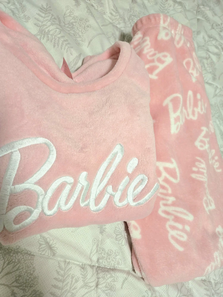 NEW Barbie PJ Set 🏆