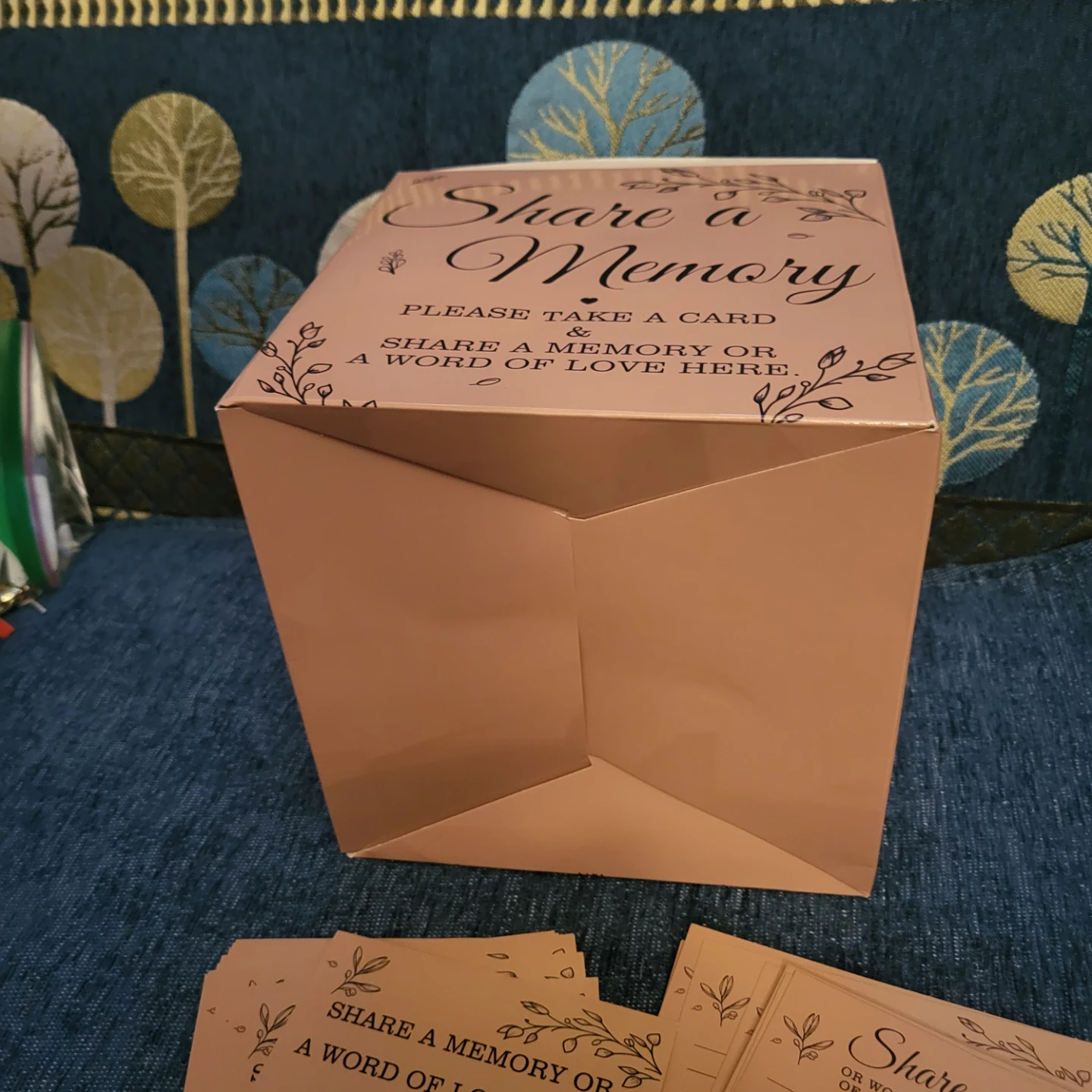 Share a Memory Card Box with Cards - photo 5