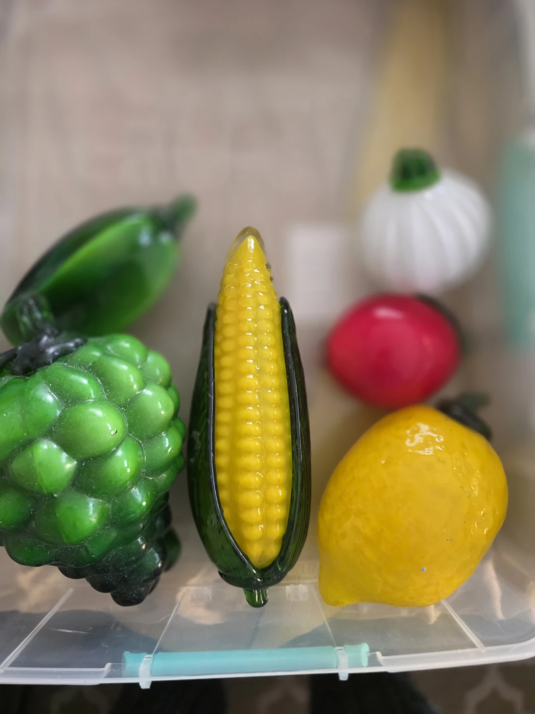Assorted Glass Fruit and Vegetable  Set