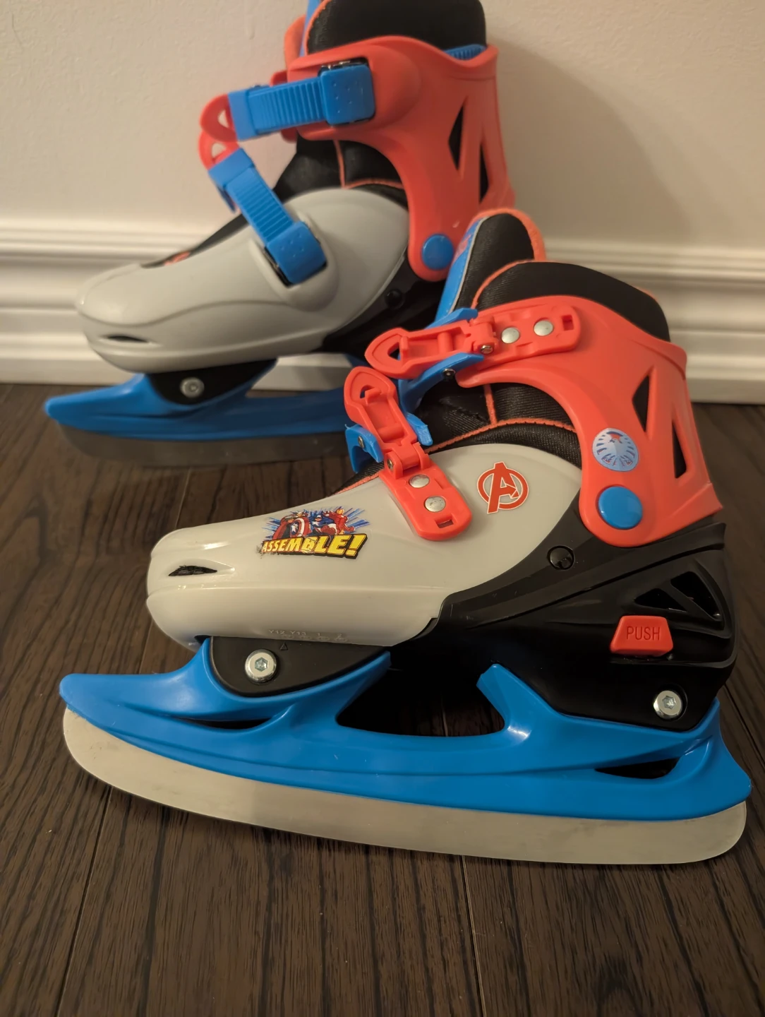 Avengers Kids Adjustable Ice Skates