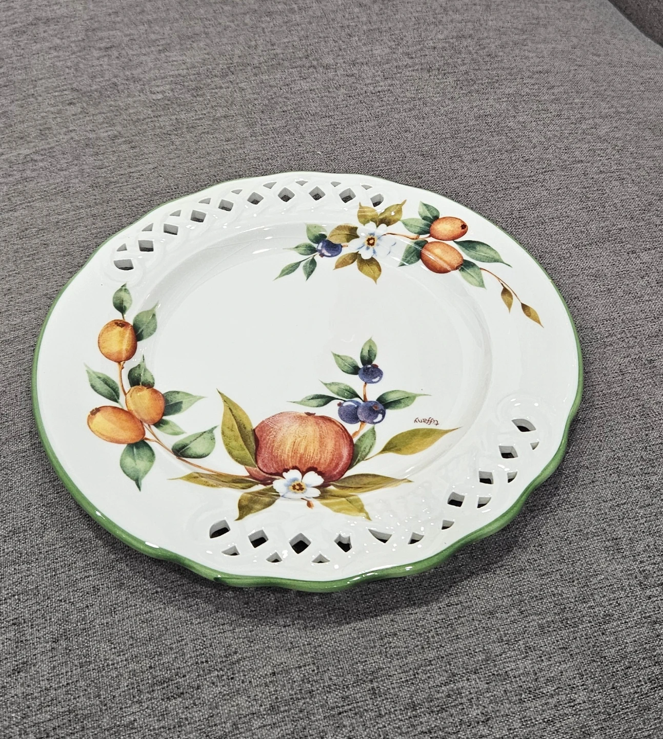 Brunelli "Tiffany"  ceramuc plate, made in Italy. - photo 2