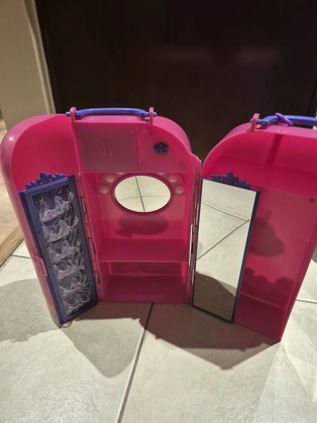 Barbie Pink Foldable Toy Case