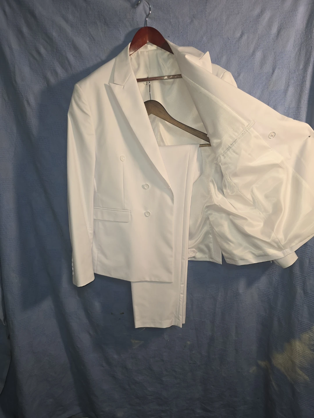 White Double-Breasted Suit