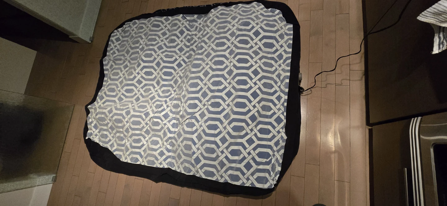 Built-in pump qeen Air Mattress - photo 2
