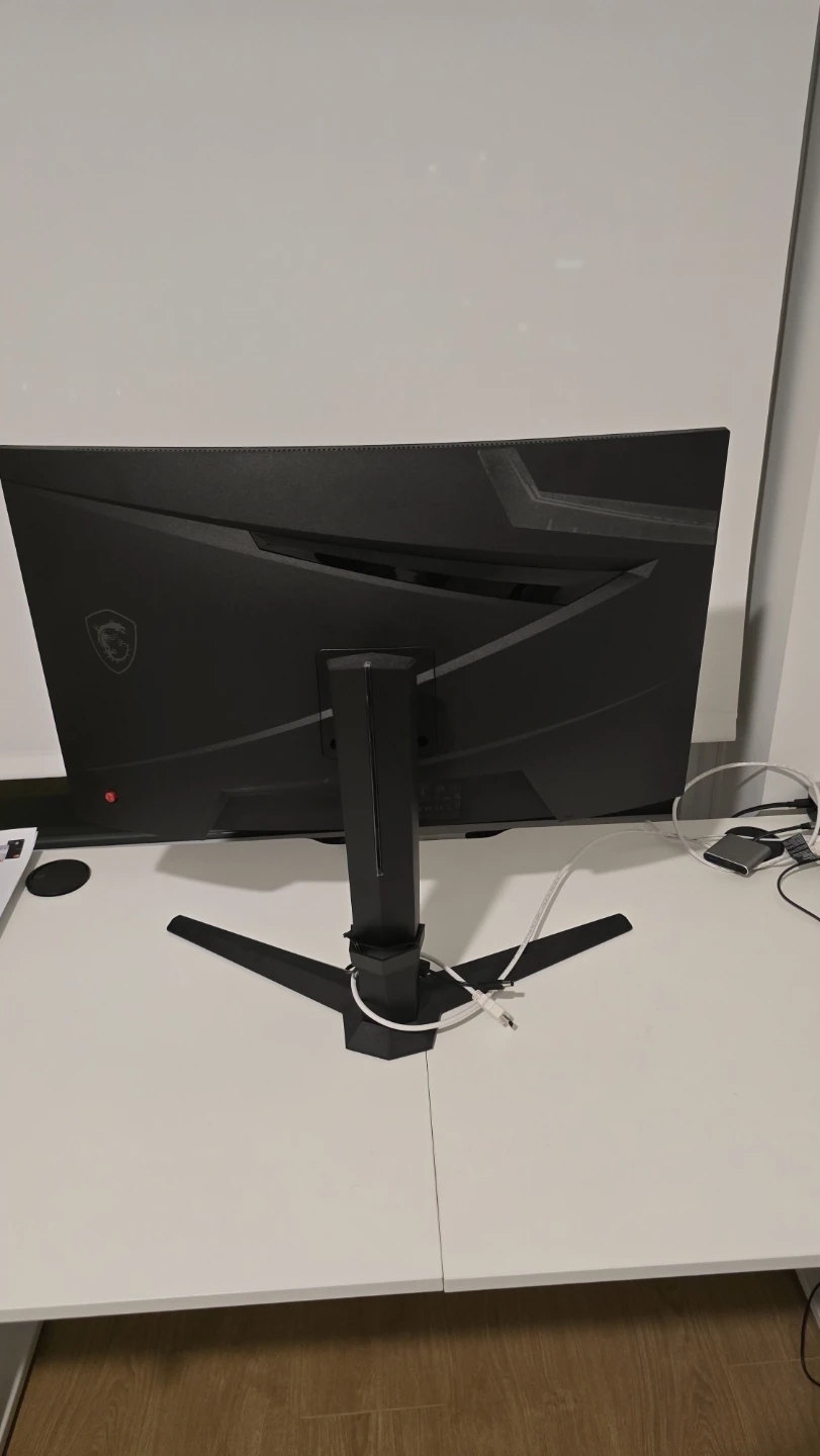 MSI MAG 27" QHD275CQRF Curved Gaming Monitor - photo 4