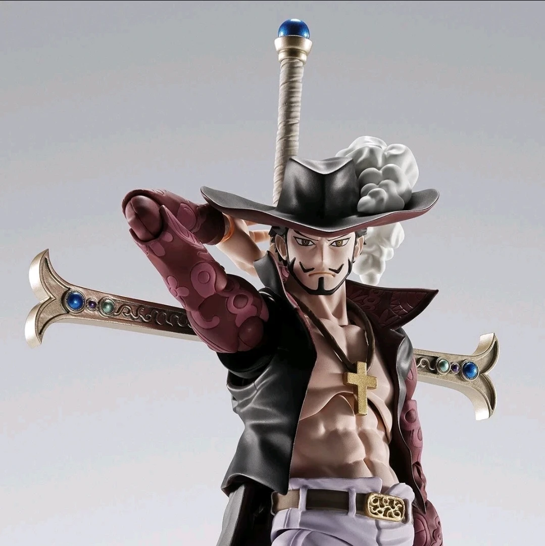 One Piece Dracule Mihawk SH Figuarts action figure