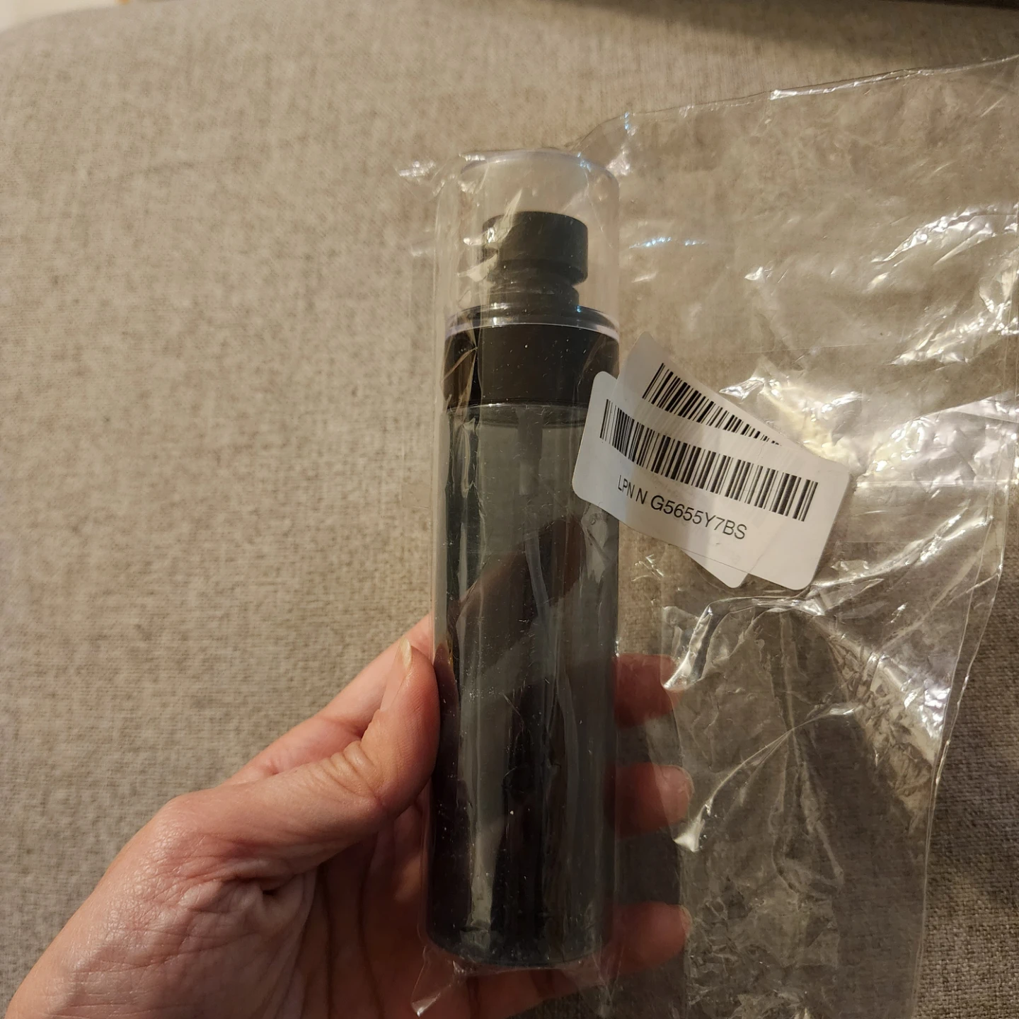 Black Refillable Spray Bottle - photo 3