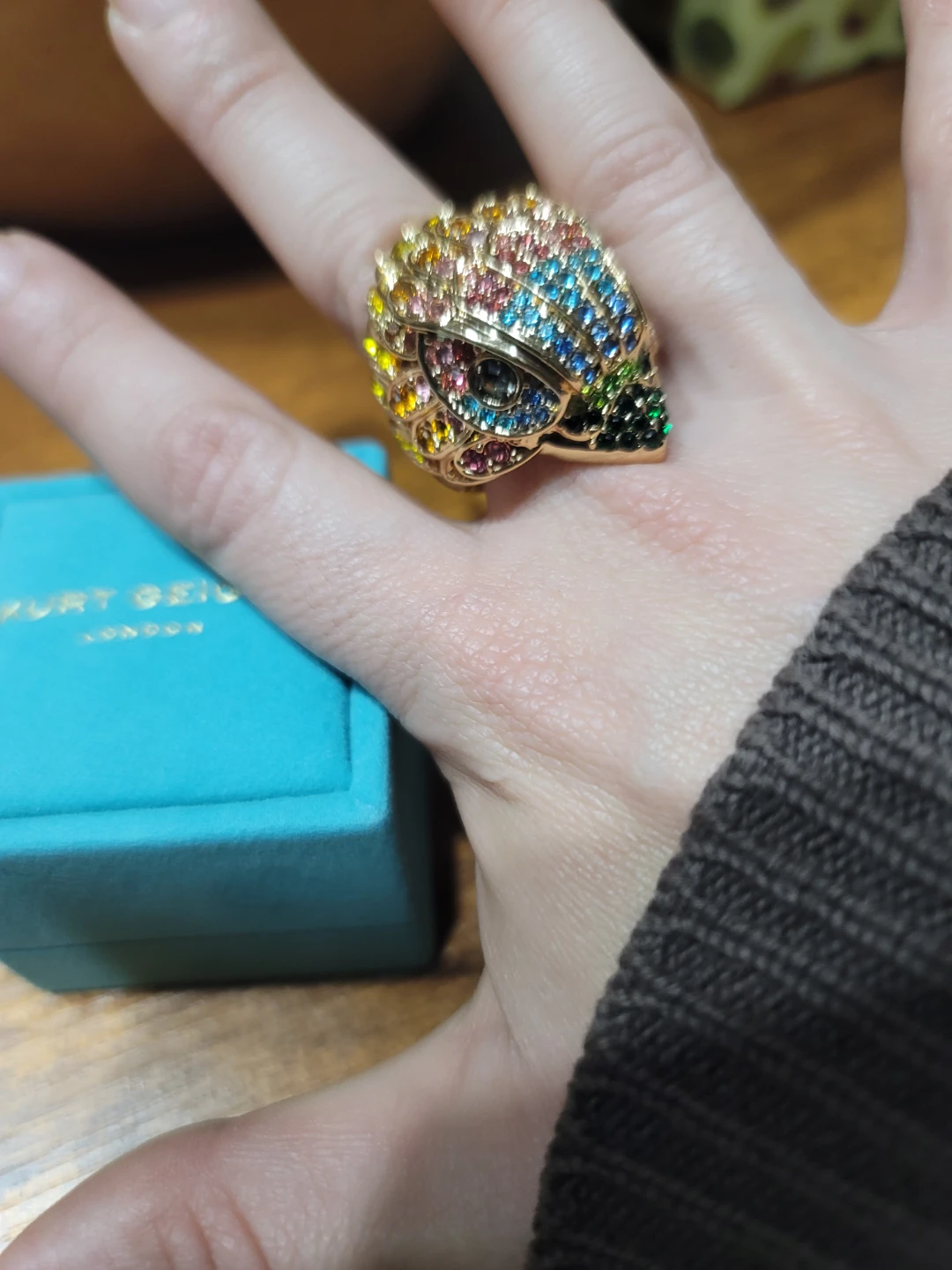 Kurt Geiger London Crystal Eagle Head Cocktail Ring NIB Sz 8 - photo 3