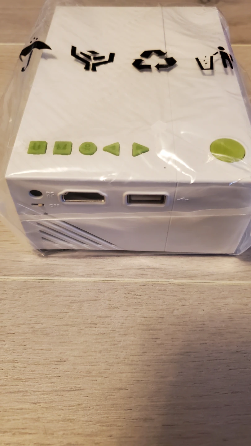 🥕 New LED Projector with Remote Control - photo 5