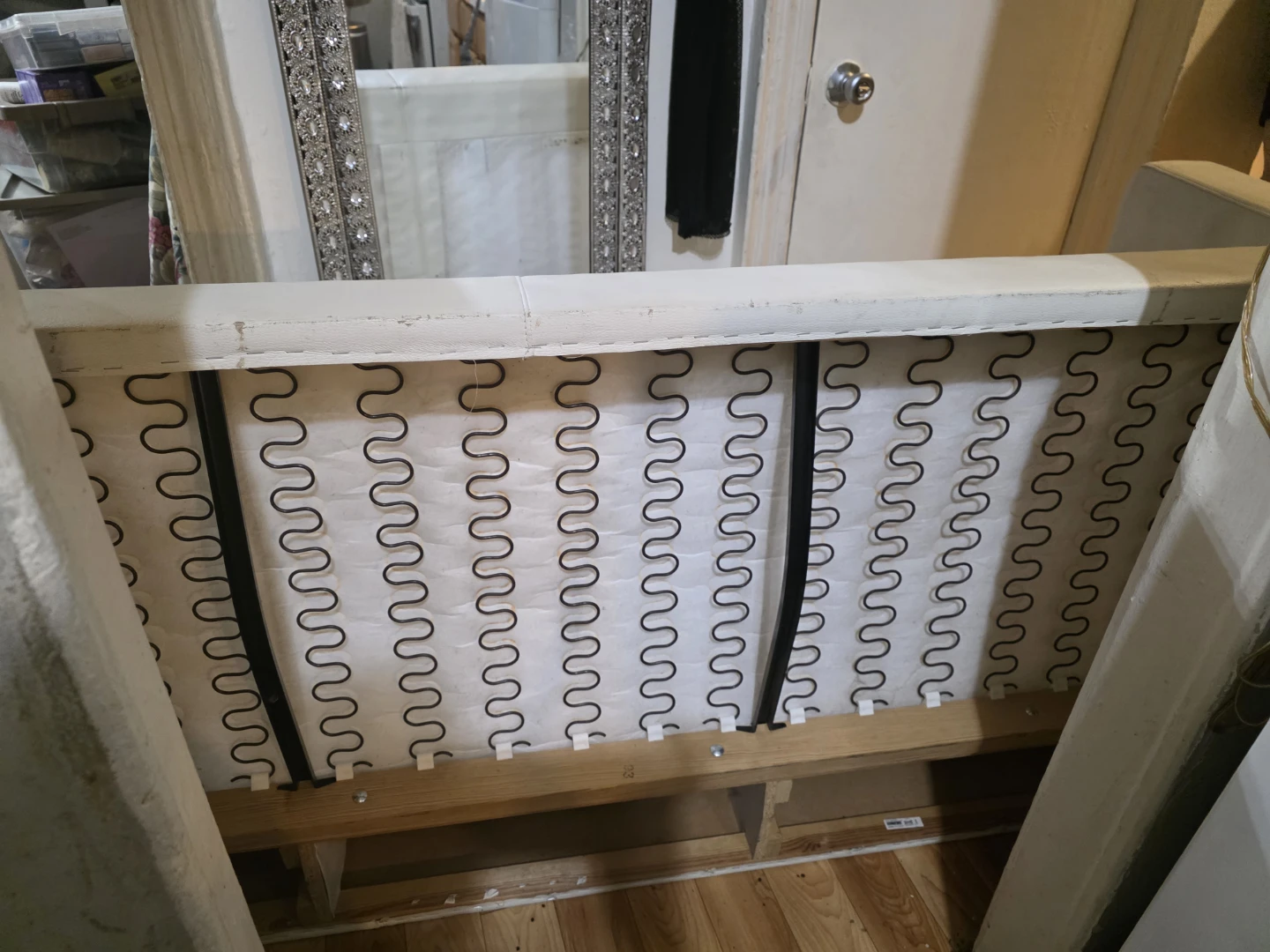 IKEA 302.718.15 Beige Sofa - photo 3