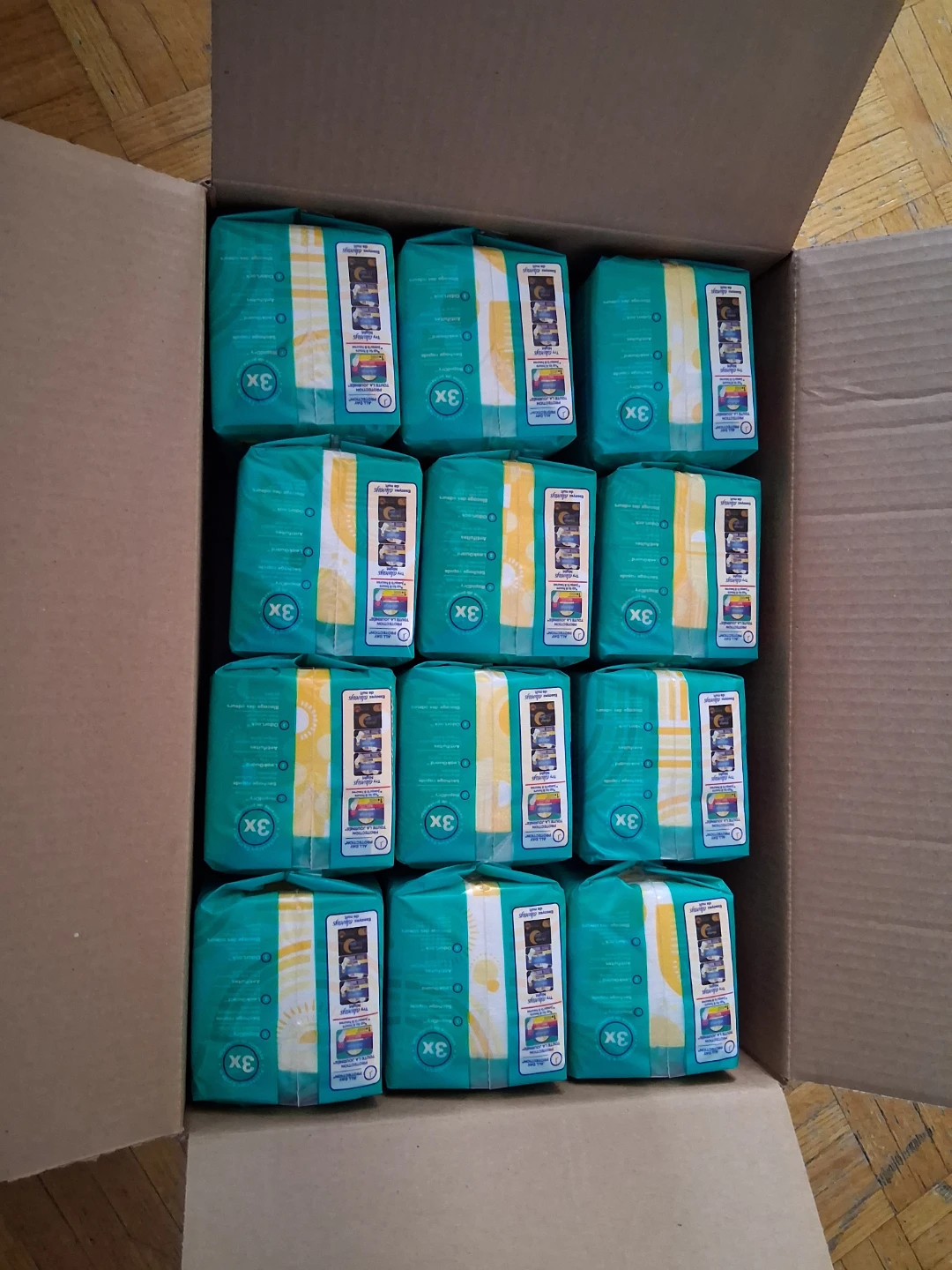 Always Ultra Thin Pads Size 1 (22 count) - photo 2