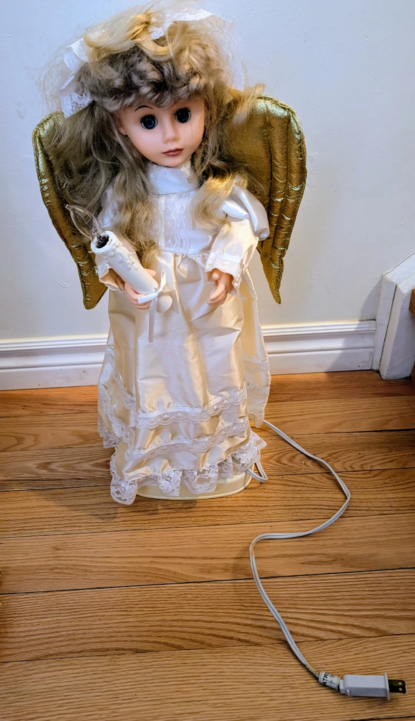 Zellers Animated Angel Doll Figurine (Plug In) - photo 3