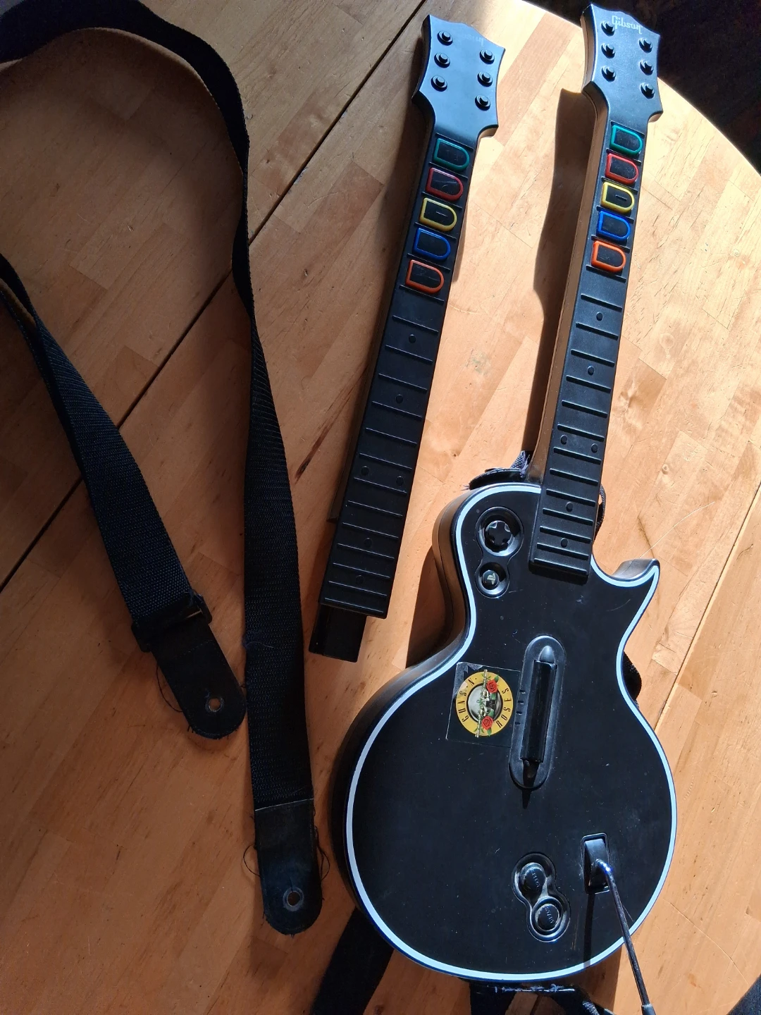 Guitar Hero Gibson Controller - photo 2
