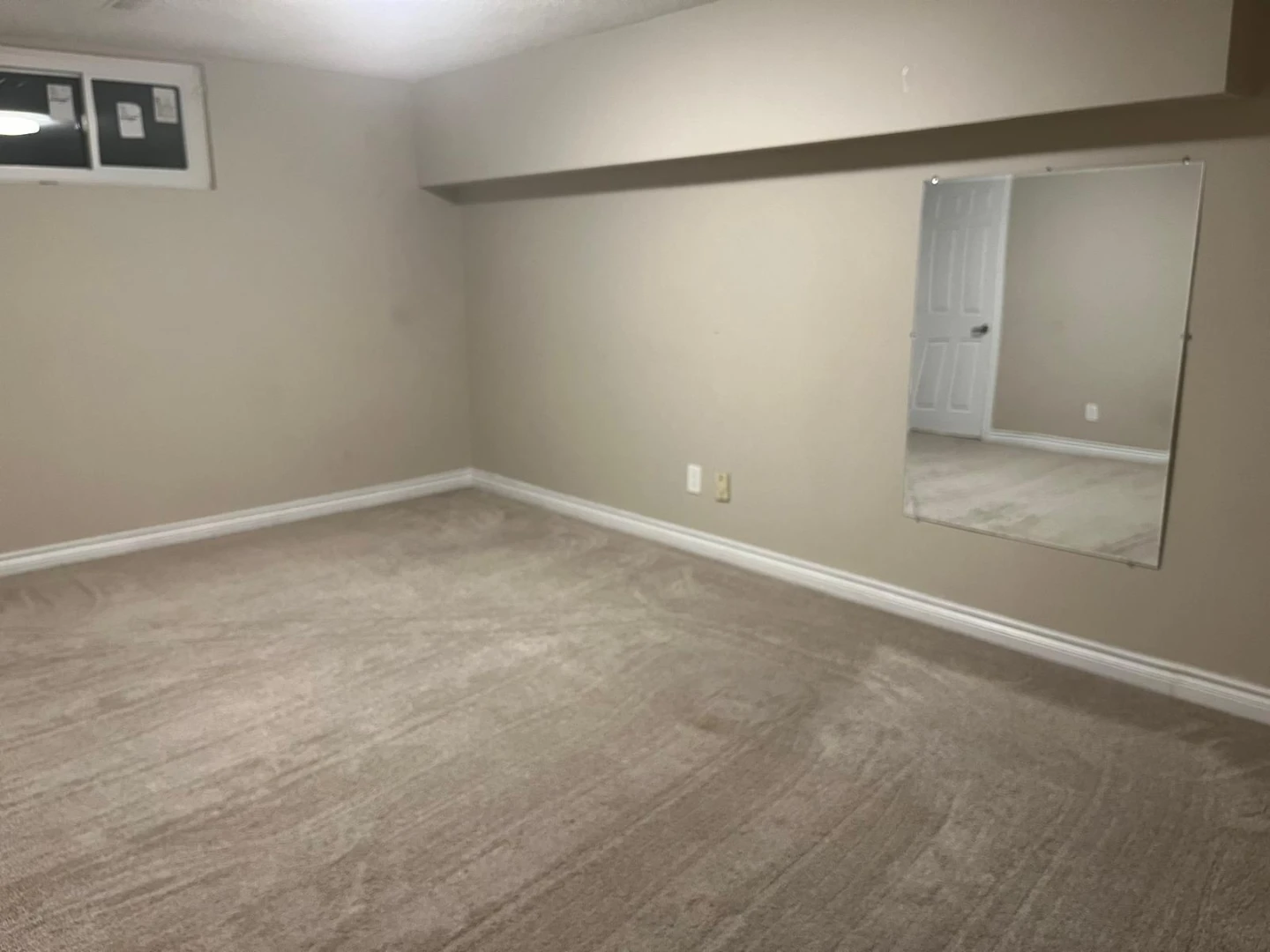 Private Room For Rent in  Basement Apartment - photo 4