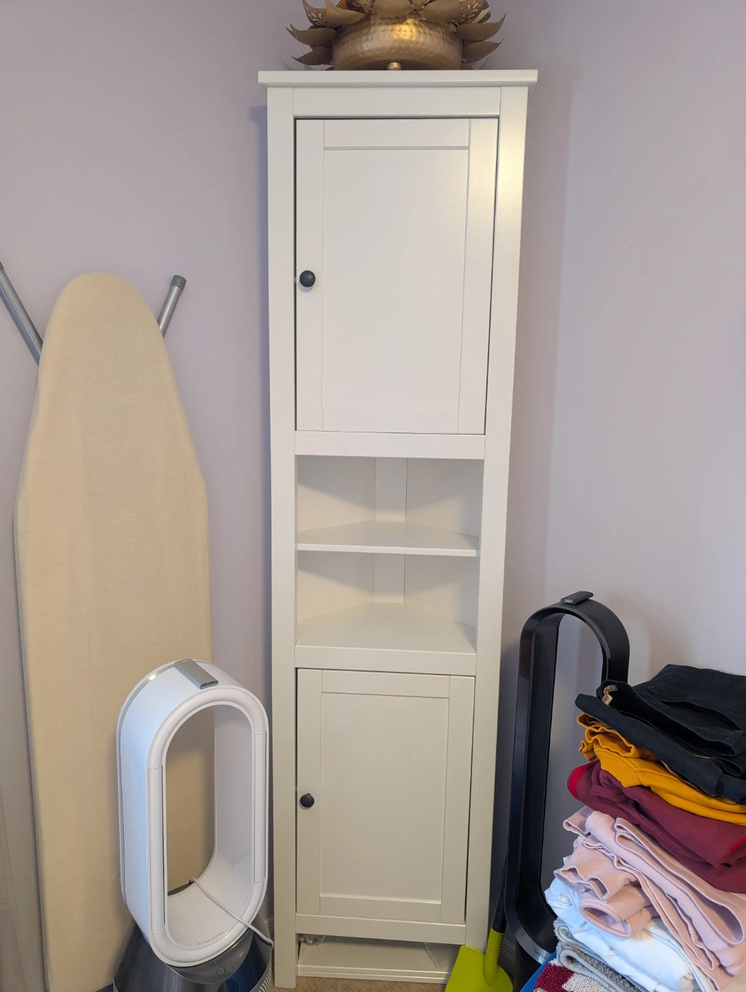 White Corner Storage Cabinet - photo 2