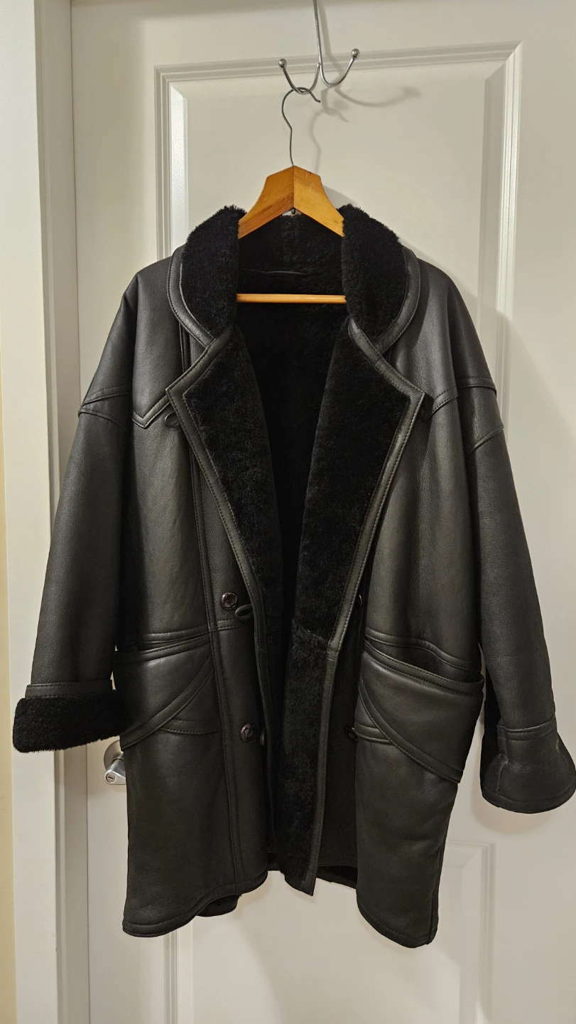 Geninue Black Shearling Lined Sheepskin Leather Coat - photo 2