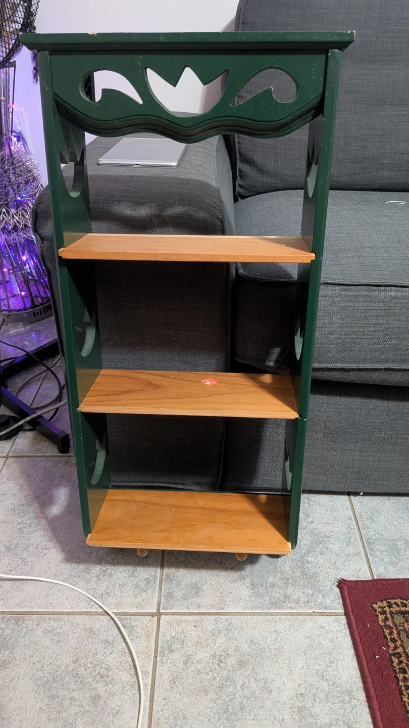 Green & Wood Shelf Unit - photo 3