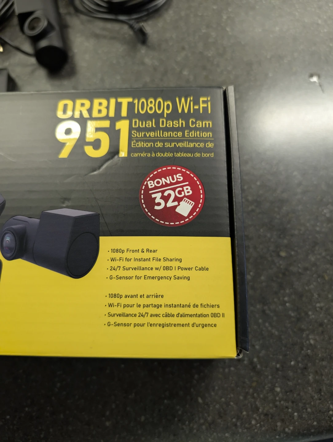 GekoGear Orbit 951 Dual Dash Cam - New in Box!