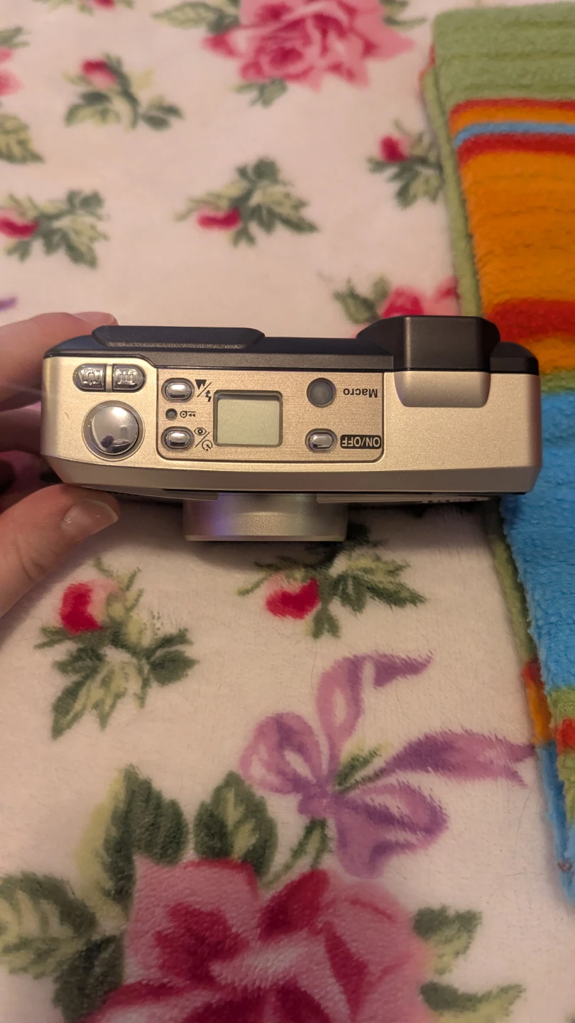 Nikon one touch zoom 90s 35mm new open box - photo 3