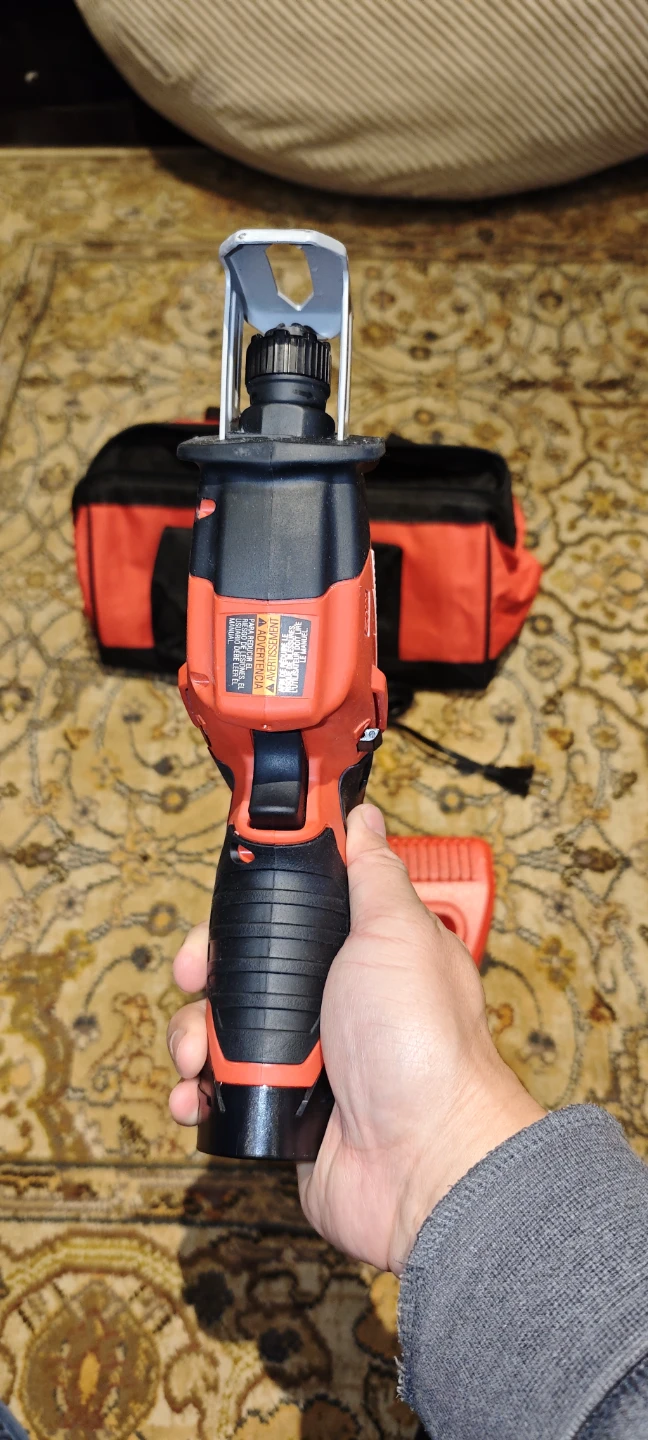 Milwaukee M12 Hackzall Reciprocating Saw Kit - photo 3