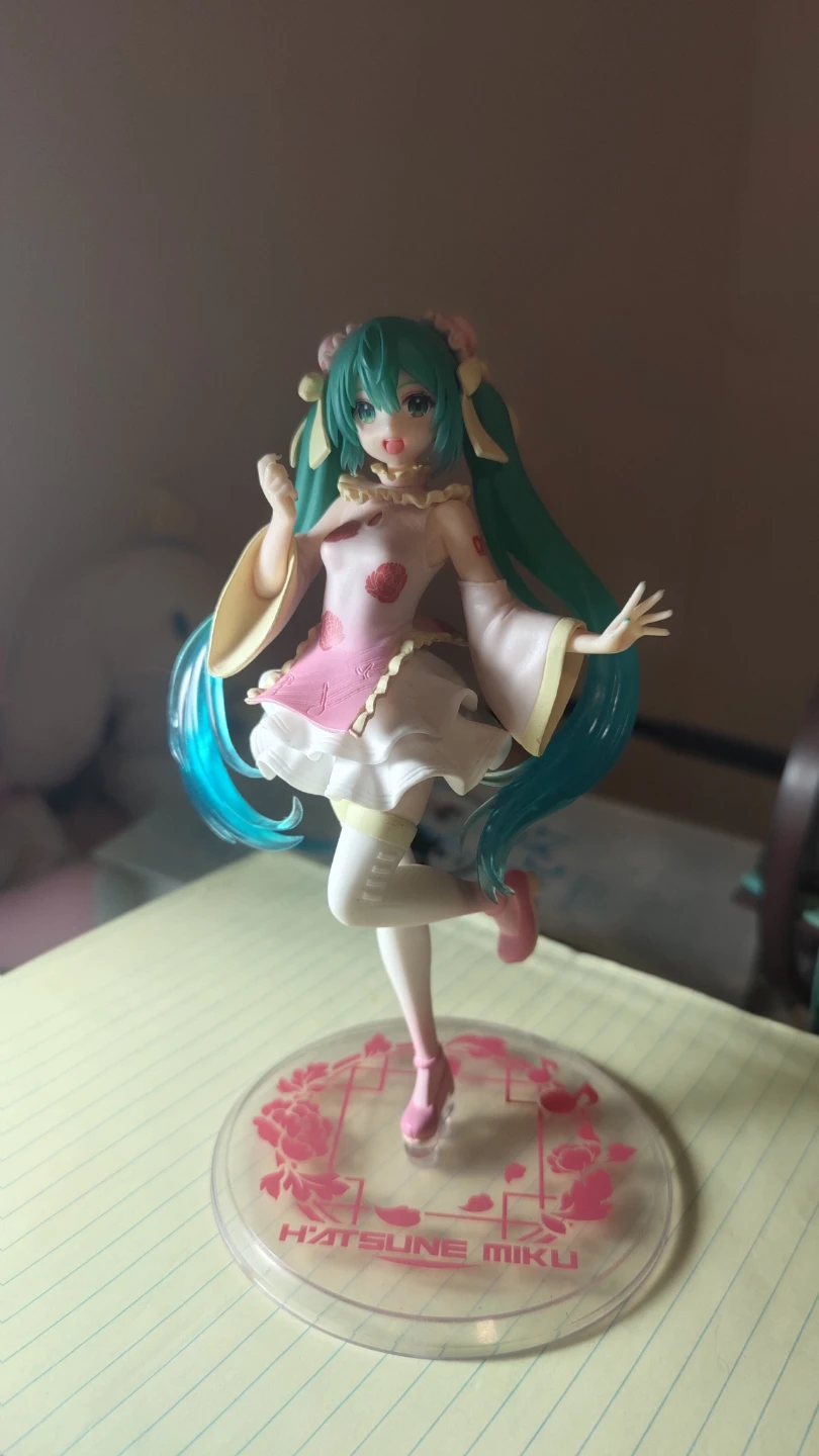 Hatsune Miku Figure