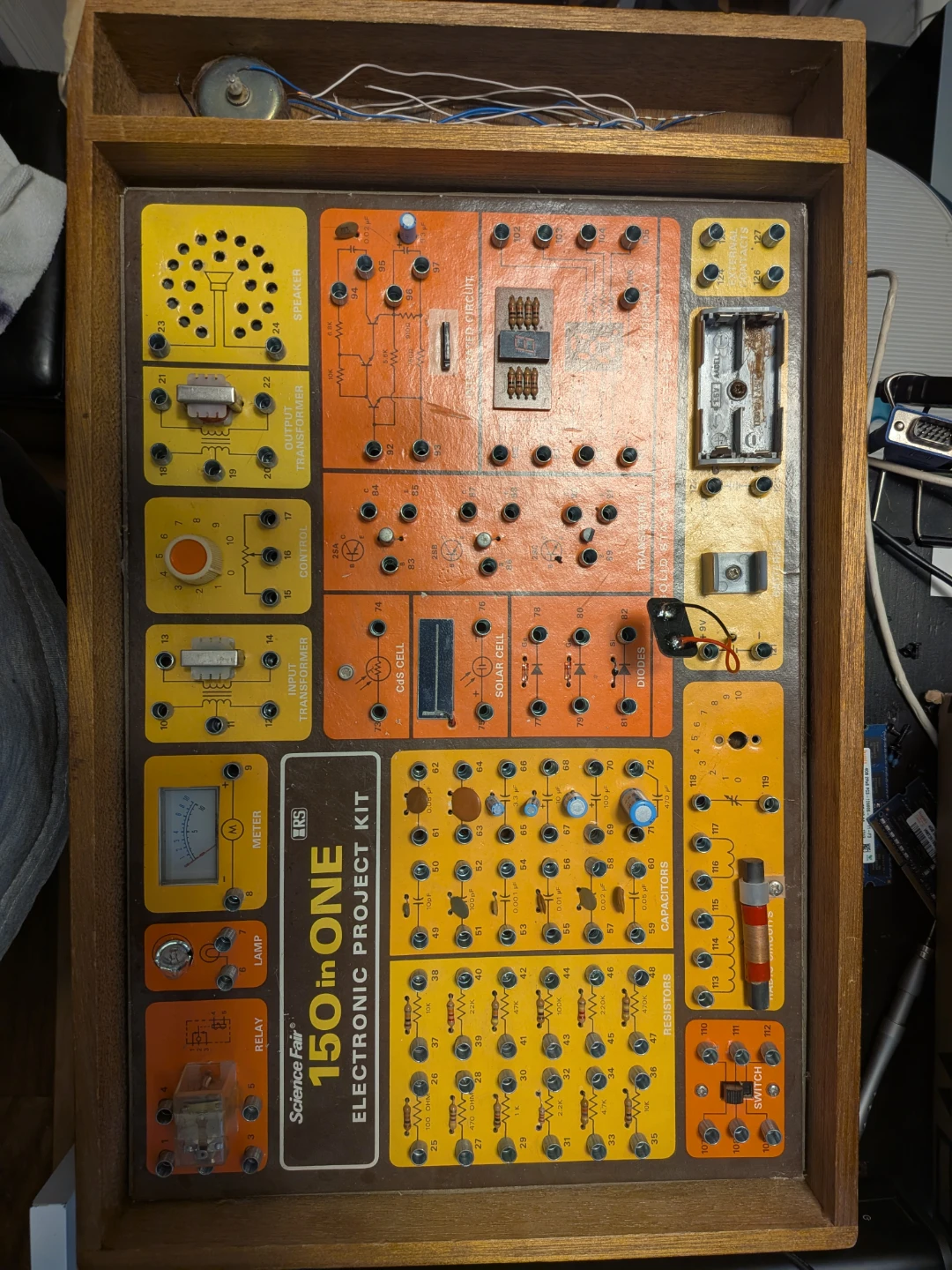 Vintage RadioShack Electronics Science Fair Kit