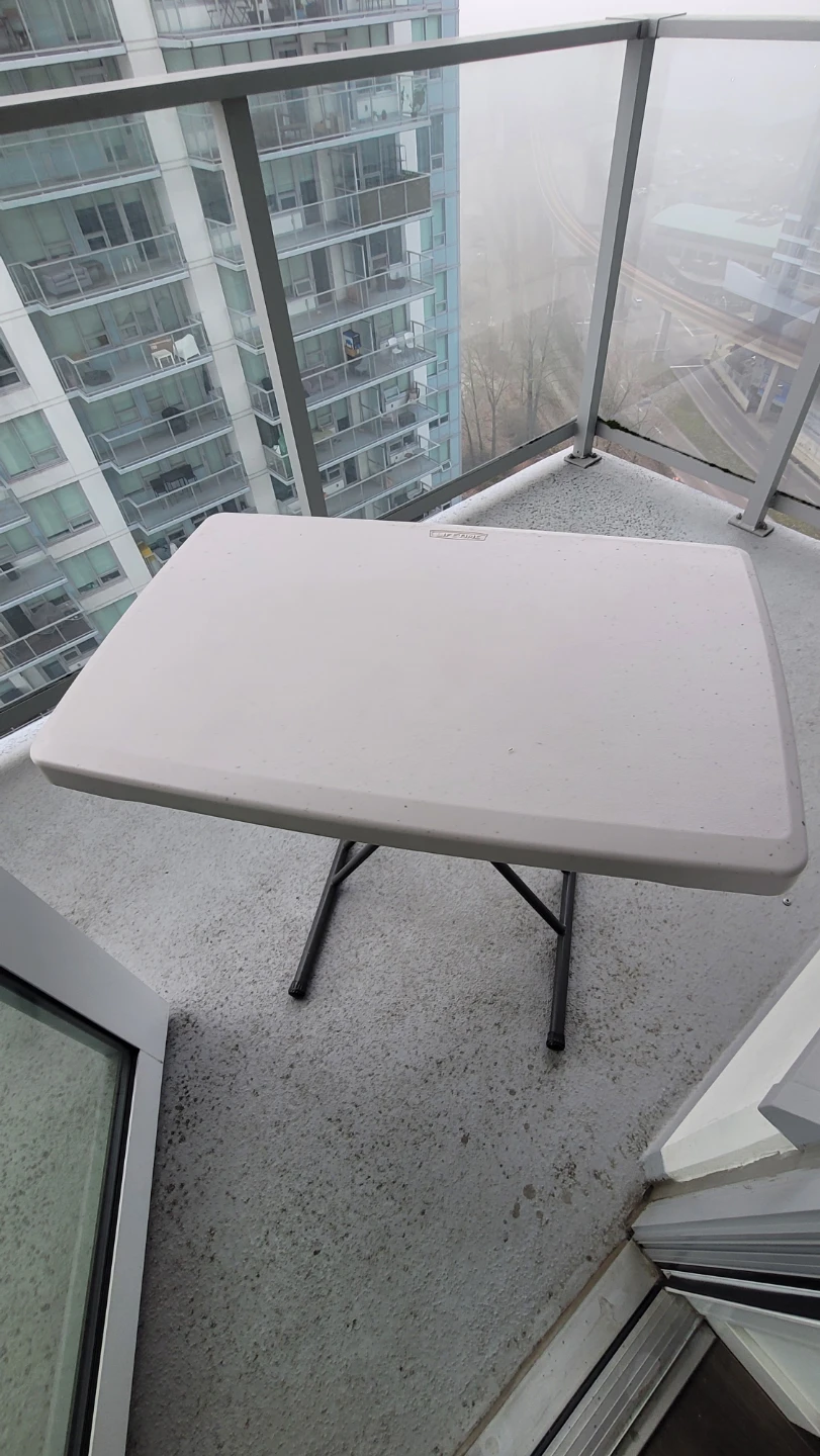 Folding Table