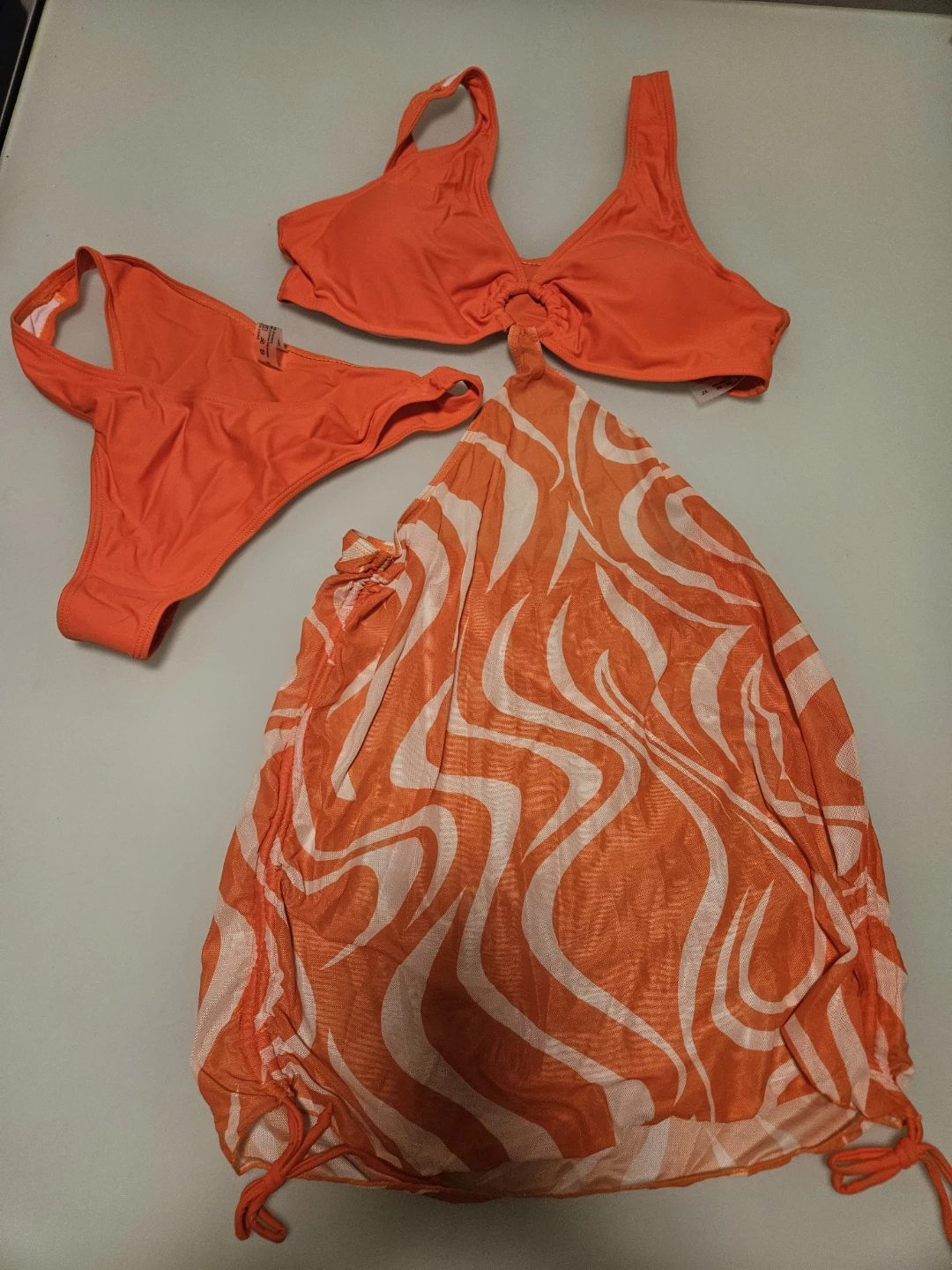 🥕 Orange Swimsuit Set - XL- brand new- MOVING SALE!