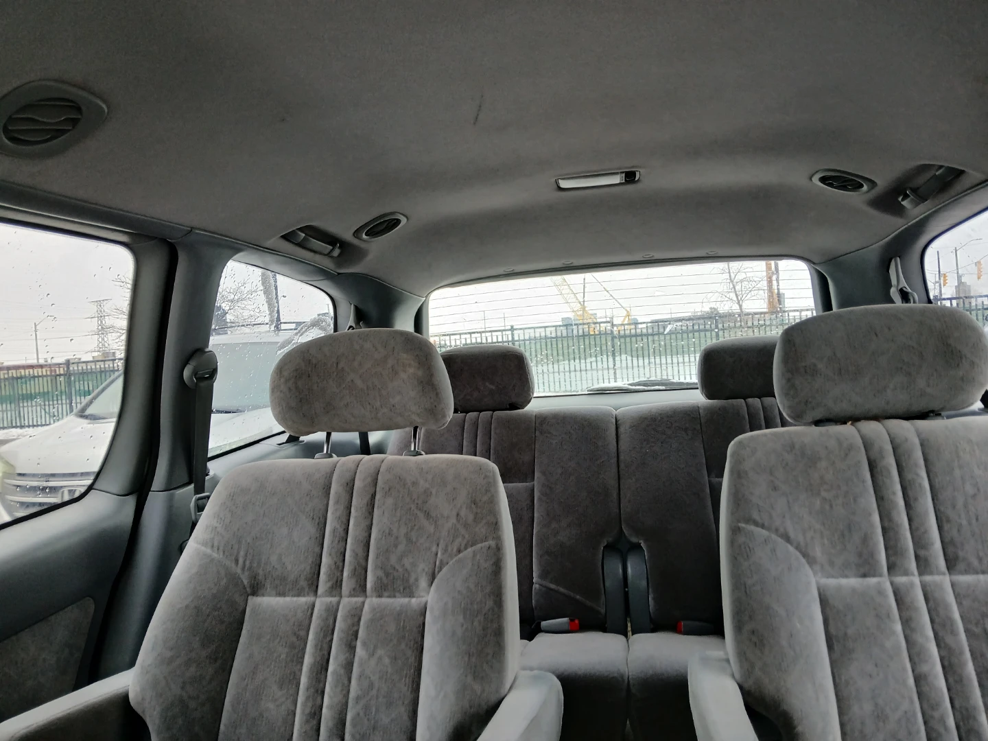 2000 Toyota Sienna LE - photo 5