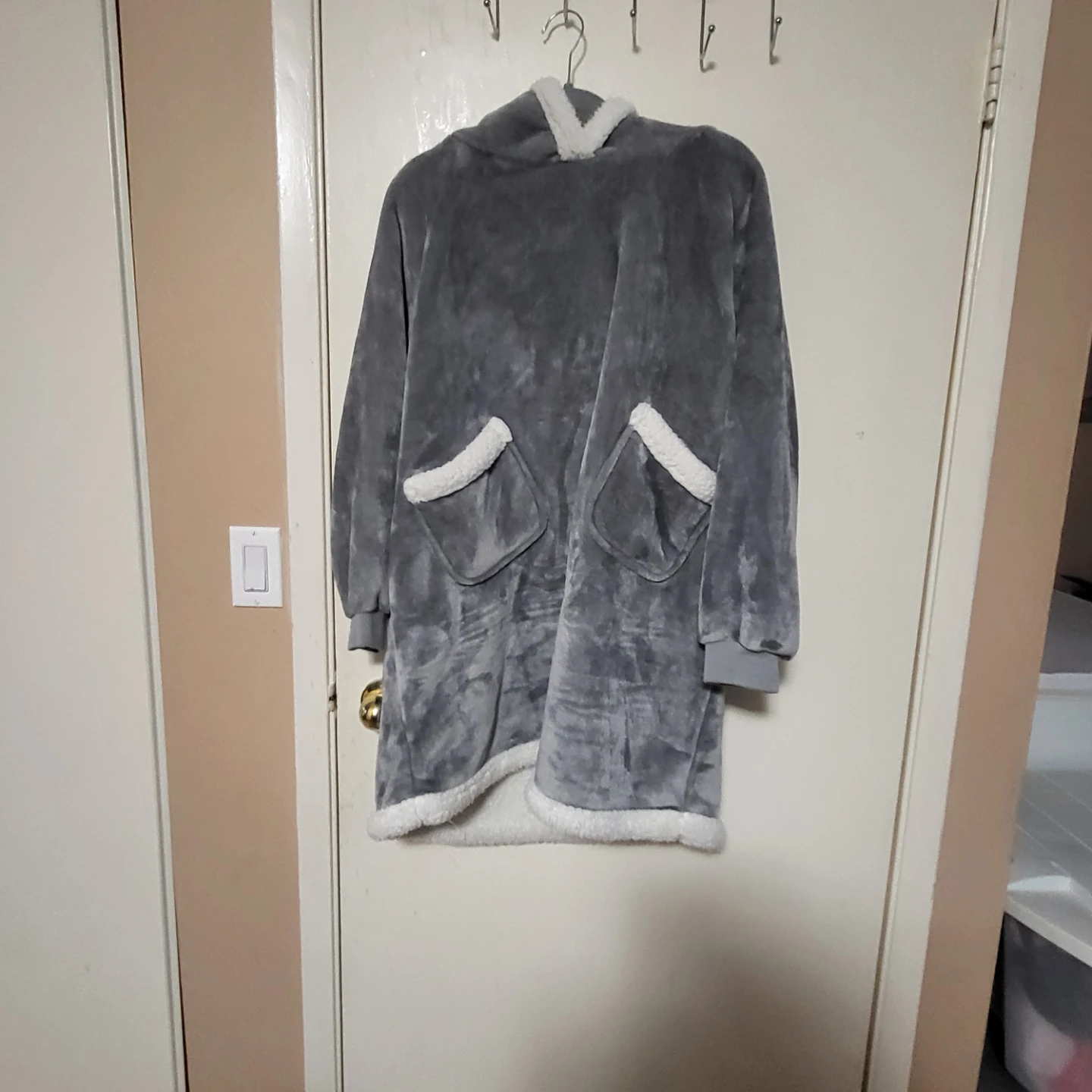 Bedsure Oversized Wearable Blanket Hoodie - Grey