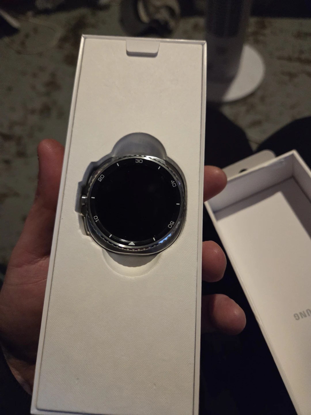 Samsung Galaxy Watch8 Classic - photo 2
