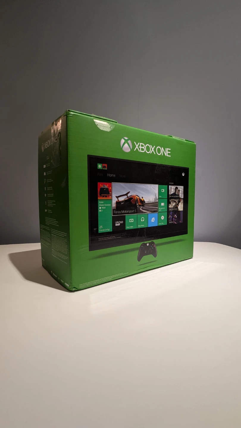 Xbox One Console complete with Box - photo 2