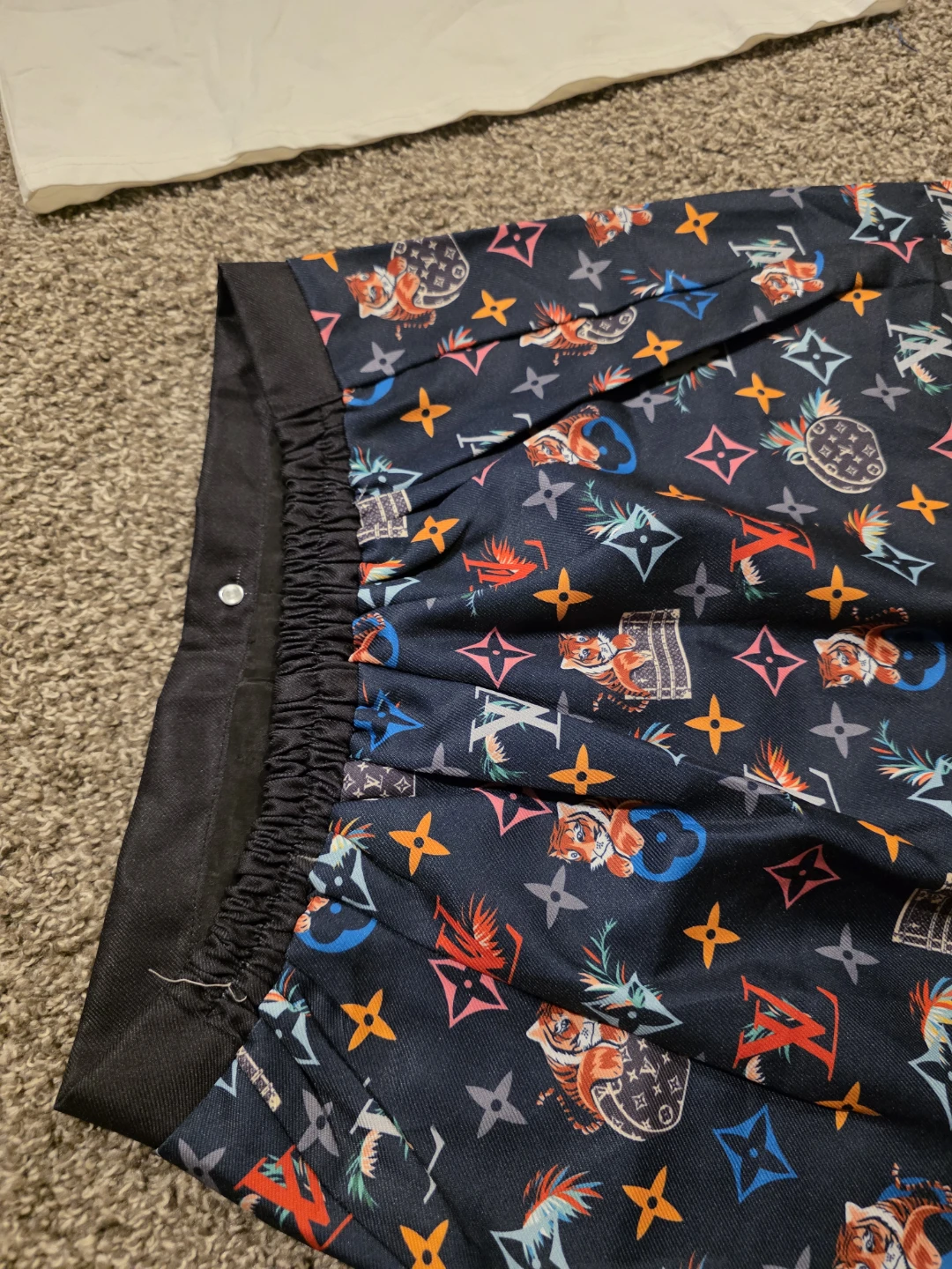 Fashion Louis Vuitton Skirt & Tee Set - photo 4