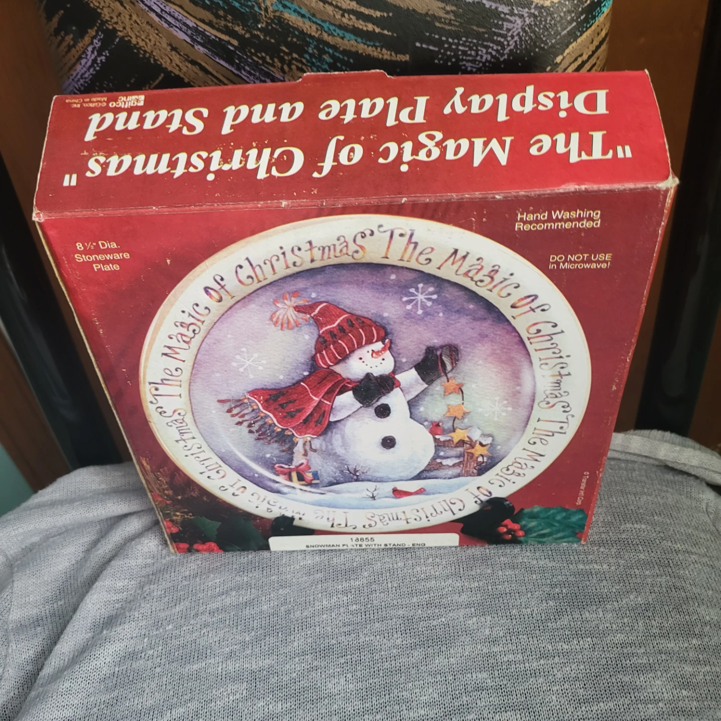 "The Magic of Christmas" Display Plate and Stand - photo 4