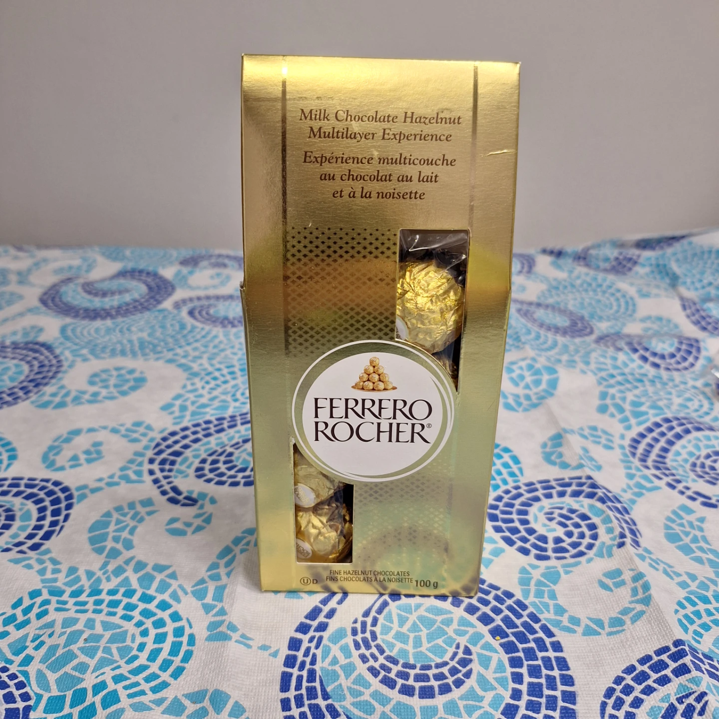 Ferrero Rocher Milk Chocolate Hazelnut 100g