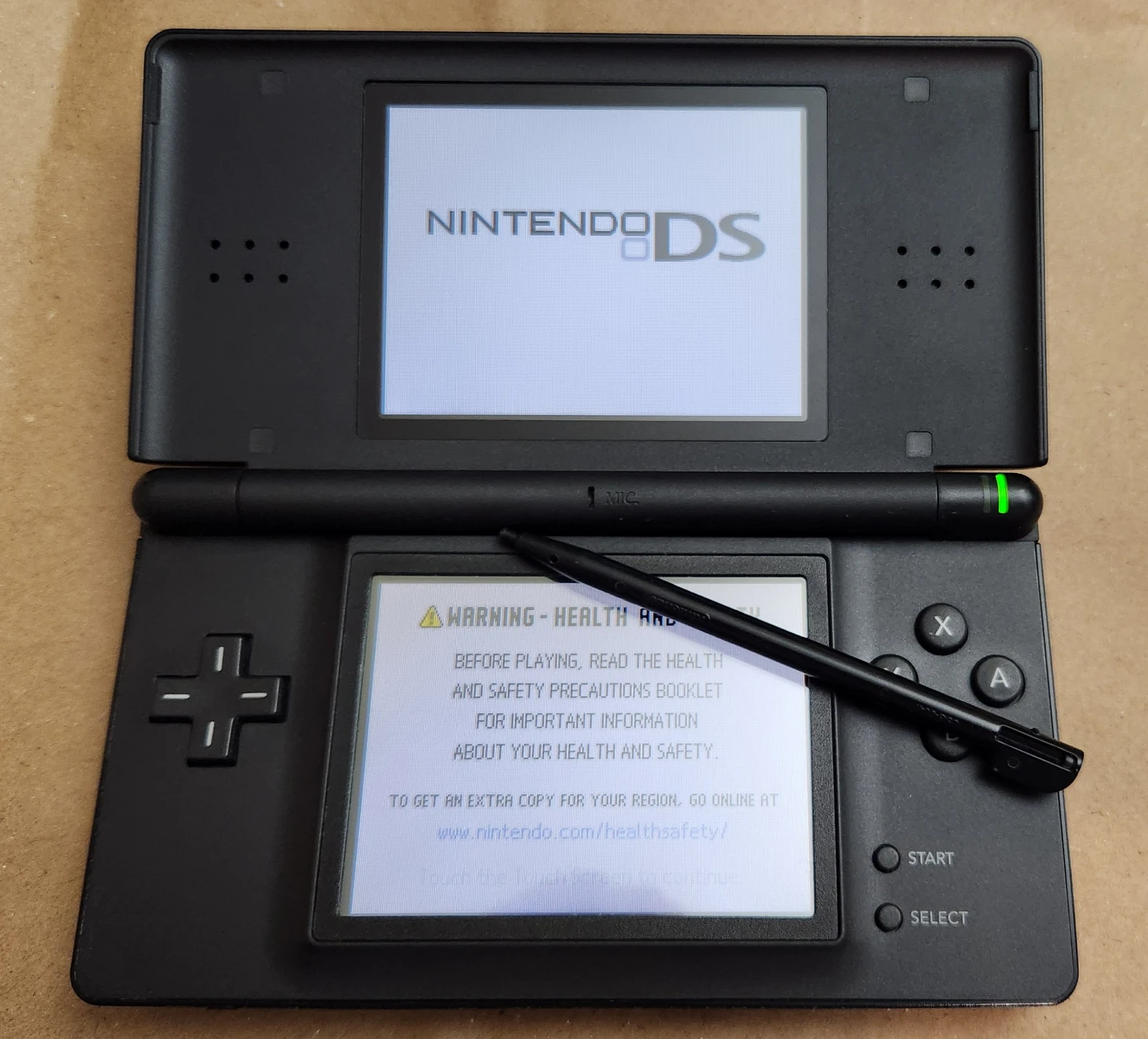 Nintendo DS Lite, Onyx (Near Mint) - photo 3